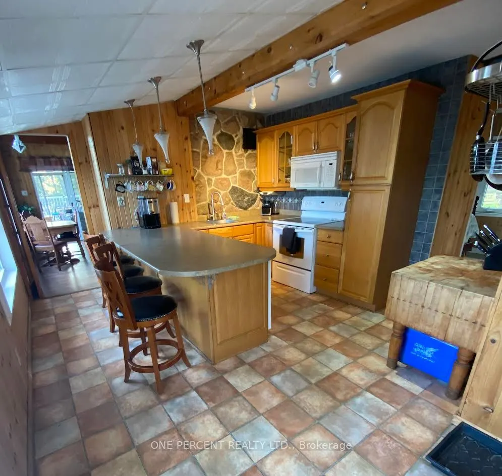 1260 Winders Bay Road