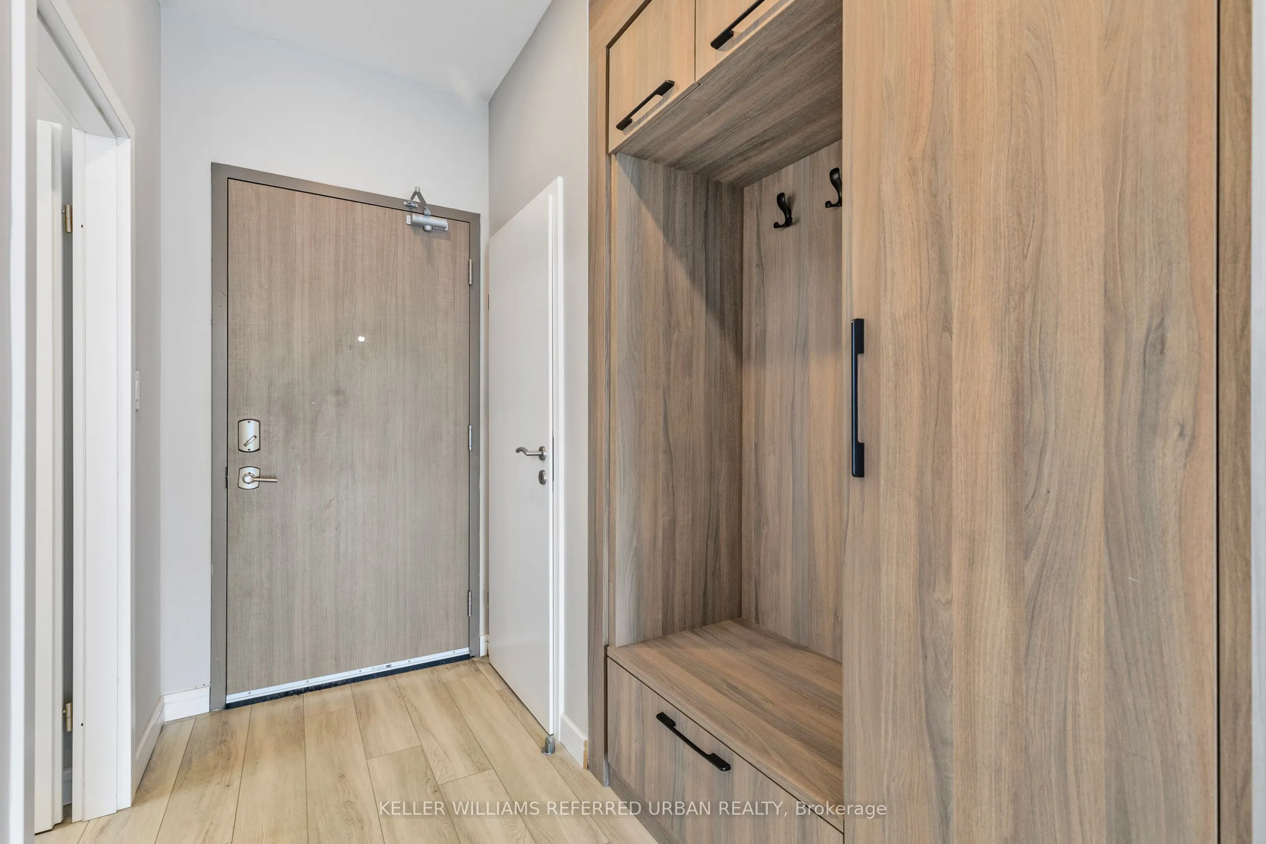 20 George Street, #2107