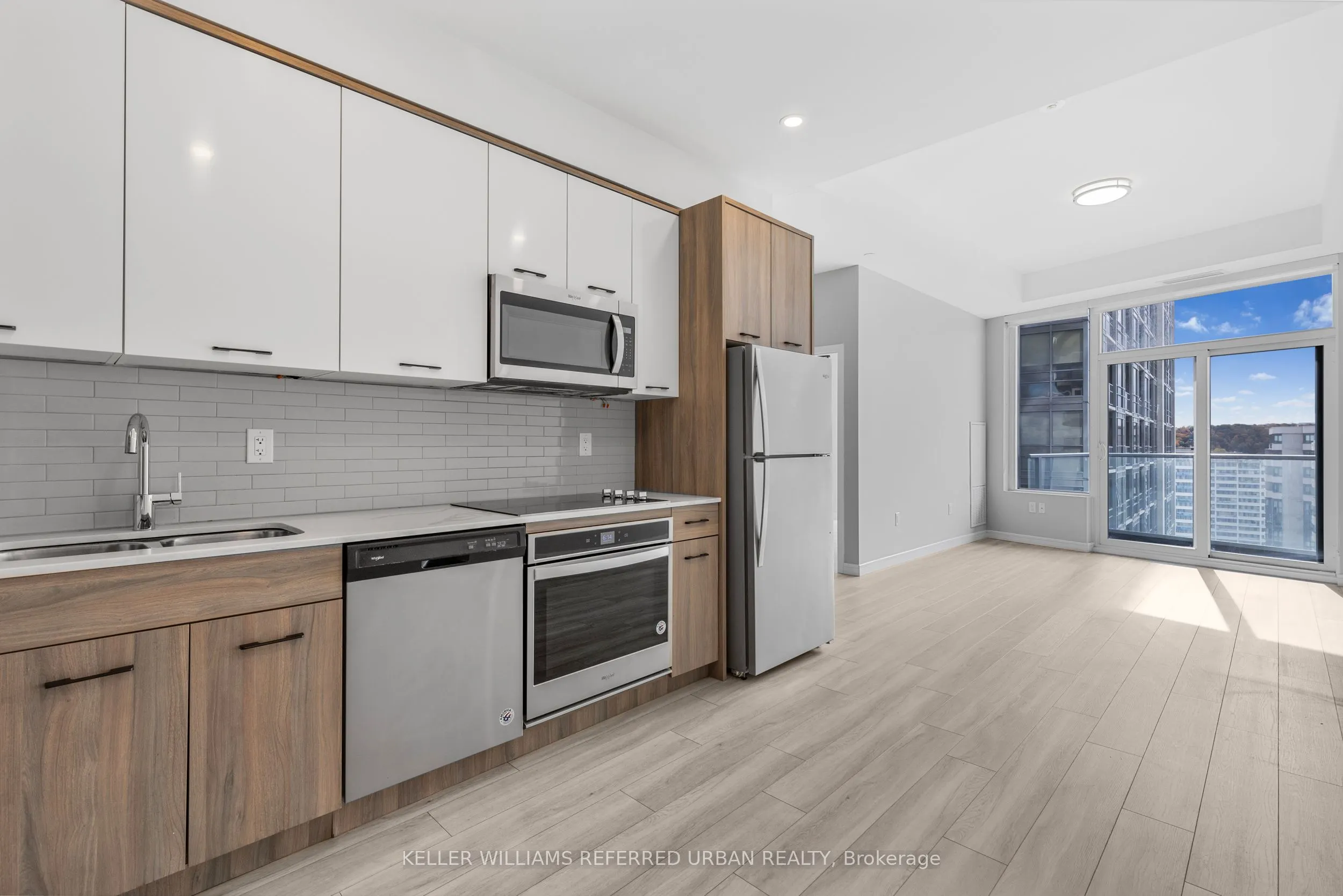 20 George Street, #2107