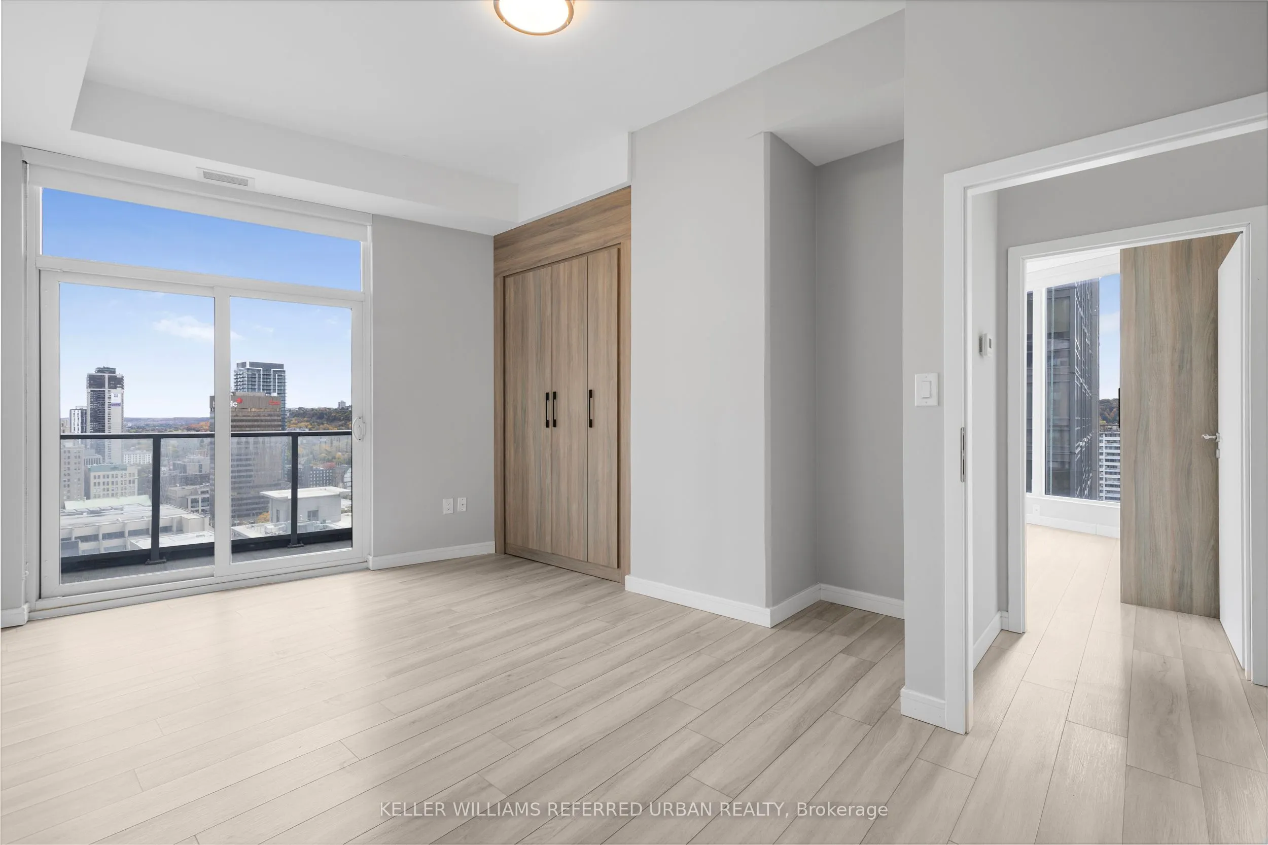 20 George Street, #2107