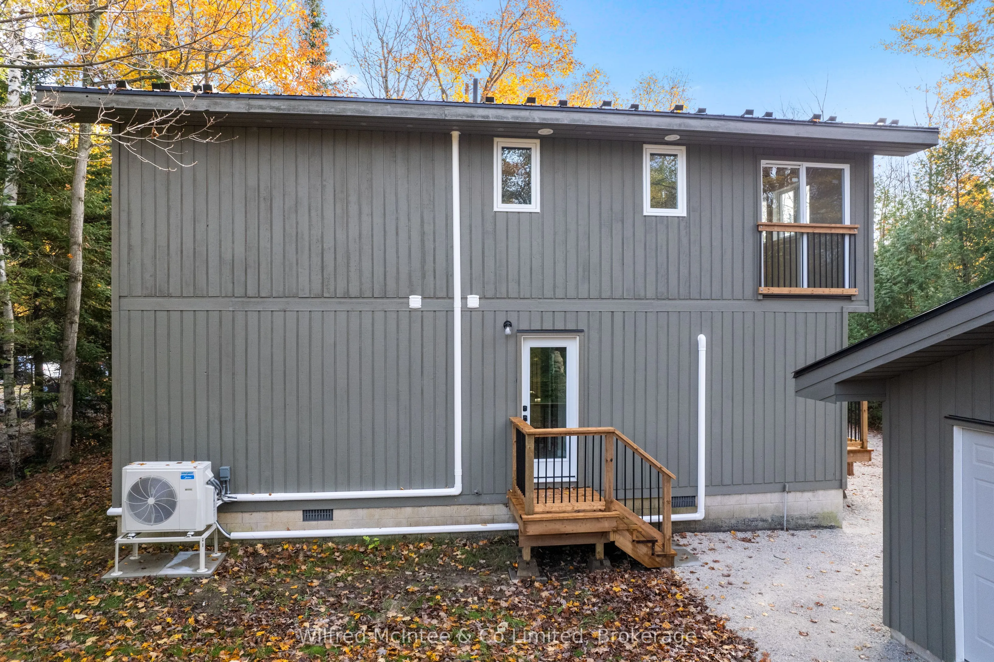 40 Rolling Hills Drive