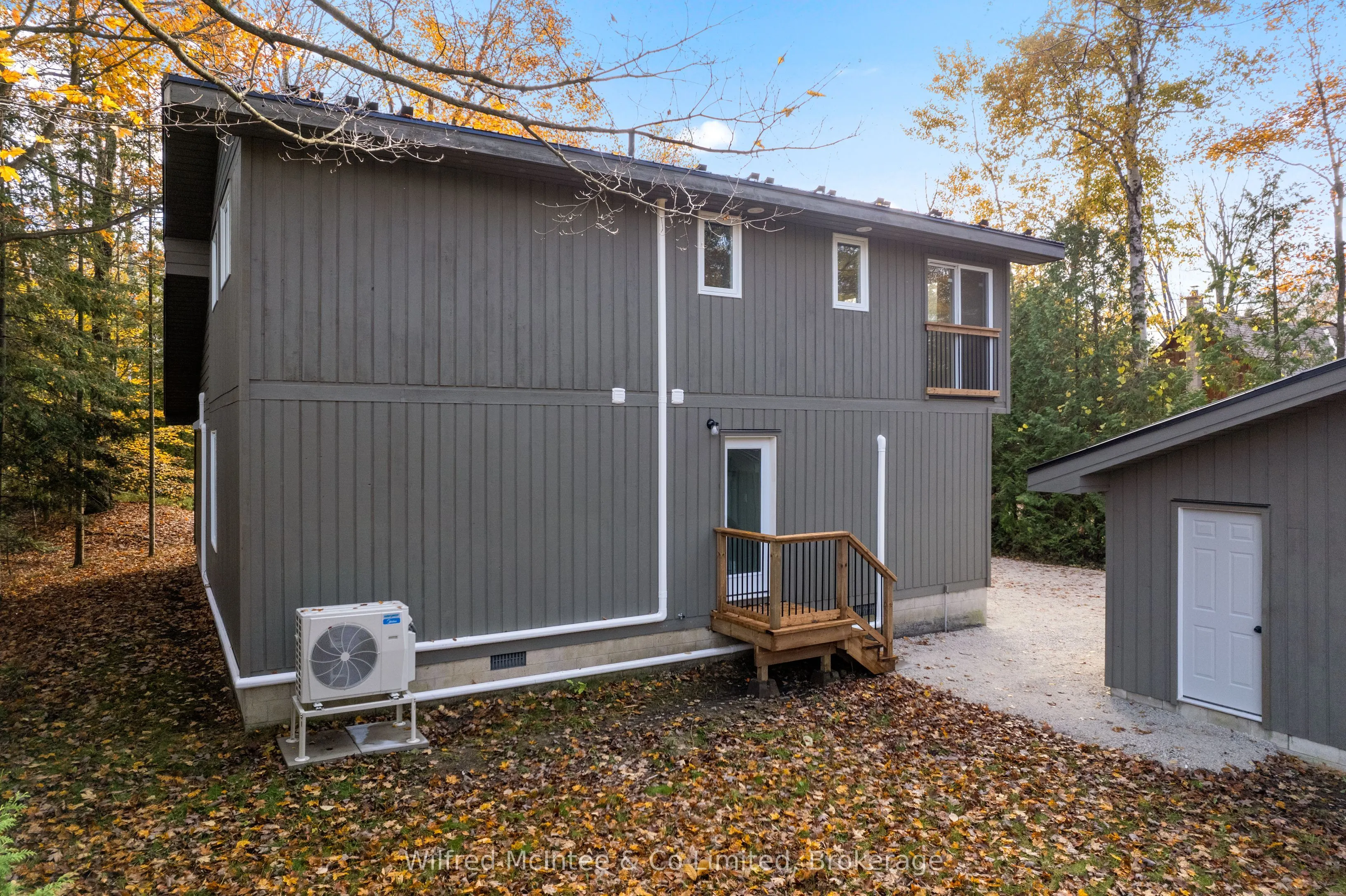 40 Rolling Hills Drive