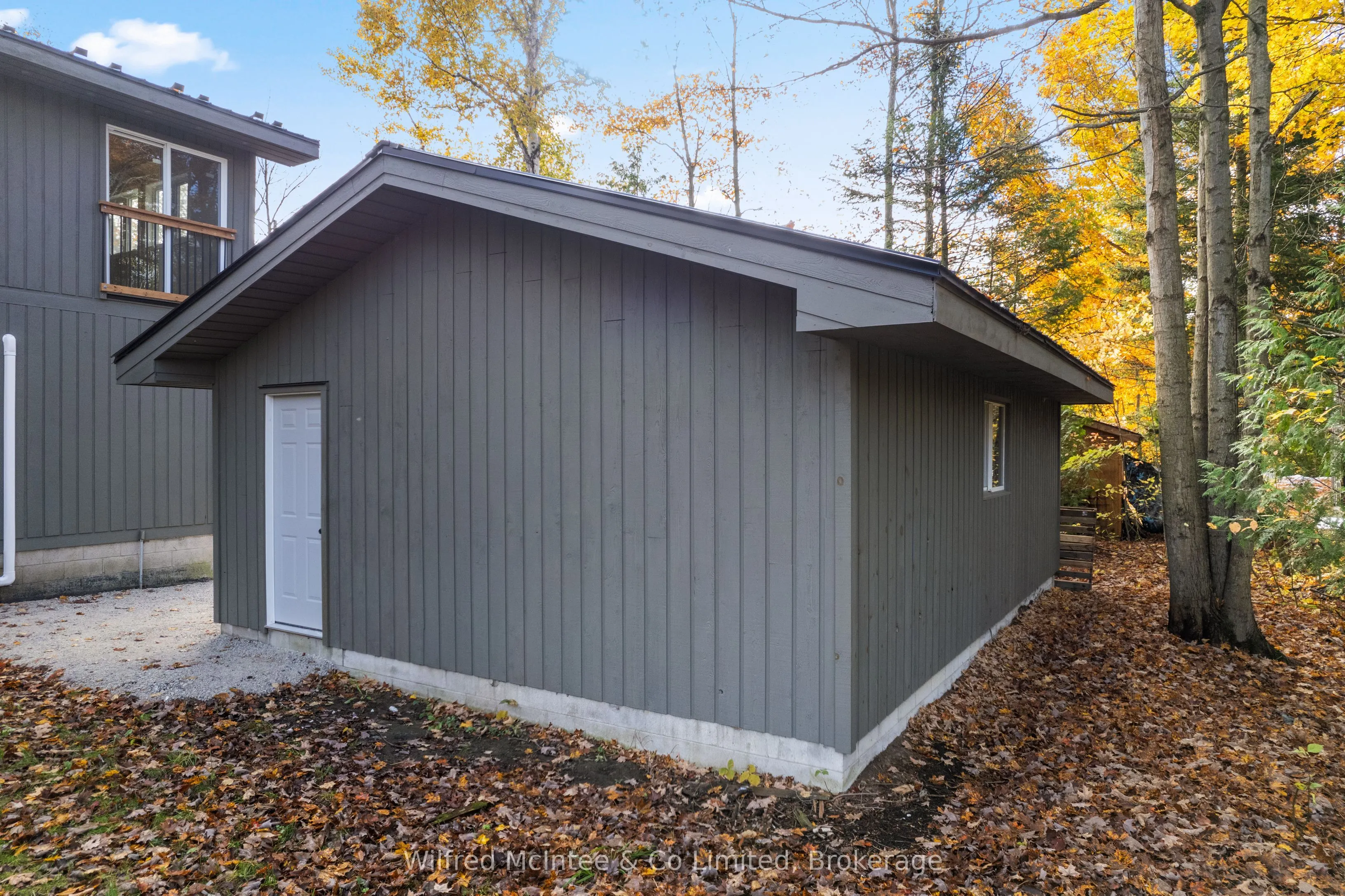 40 Rolling Hills Drive