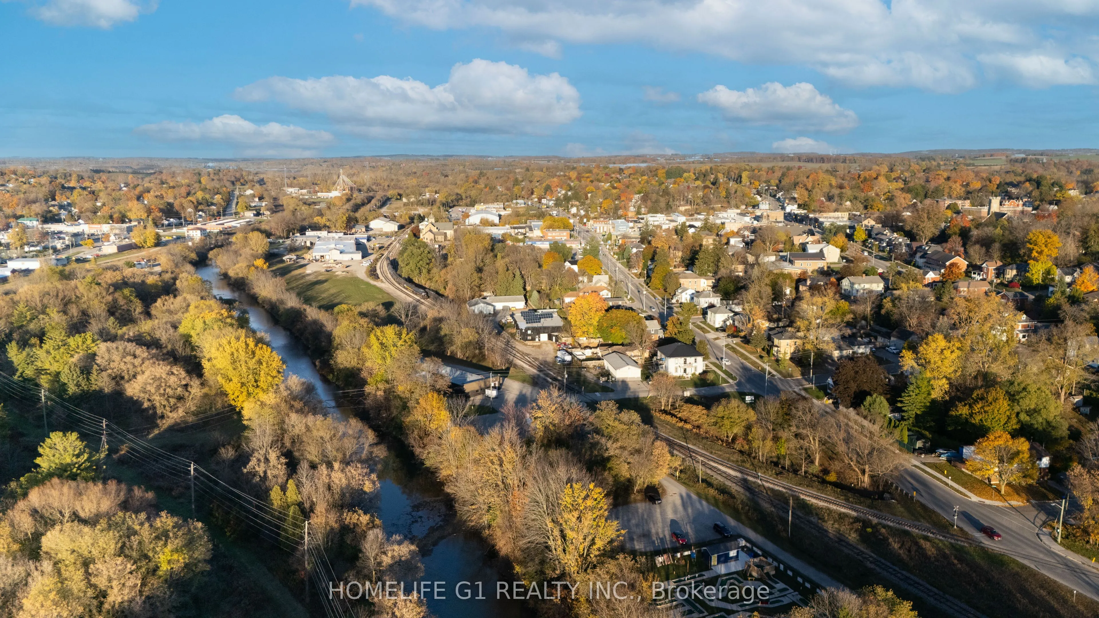 241 Charles Street W