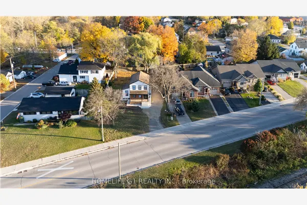 241 Charles Street W