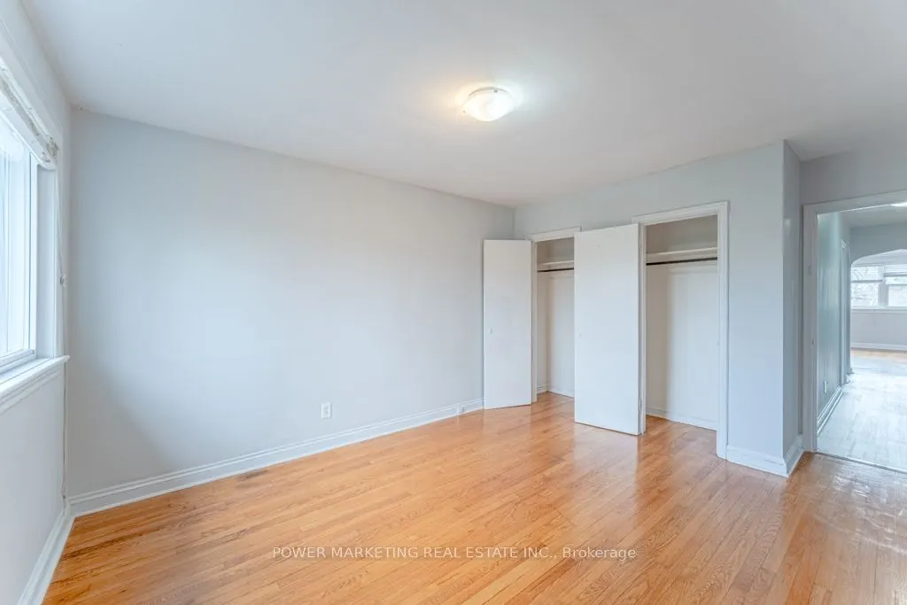 679 ROOSEVELT Avenue, #3