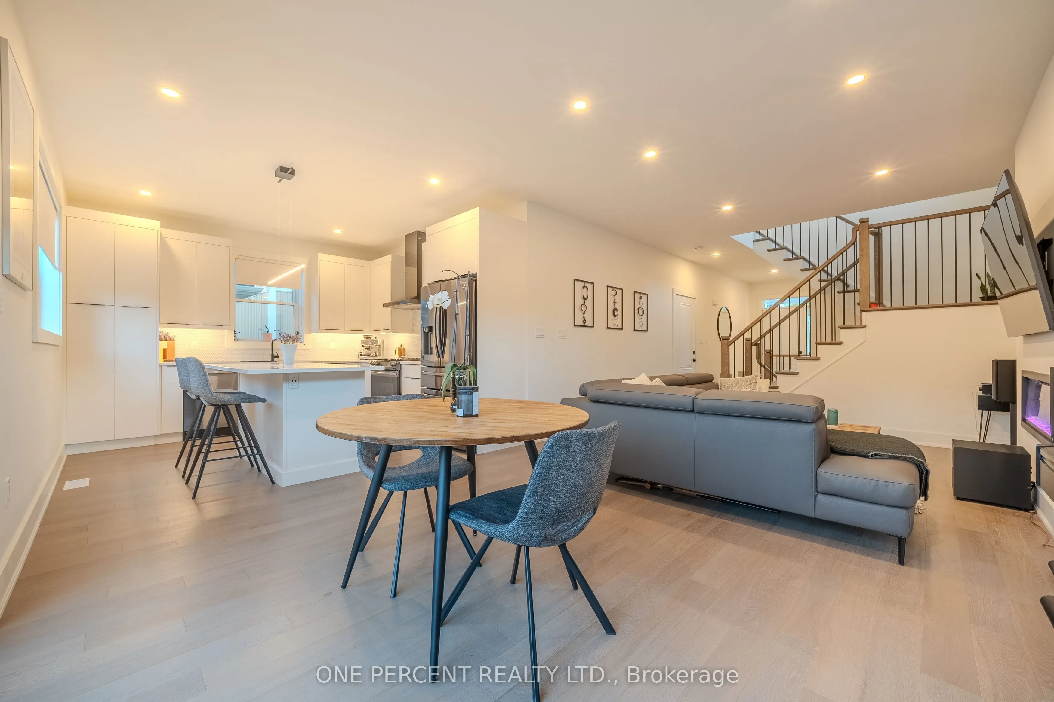 9 Princeton Common, #9