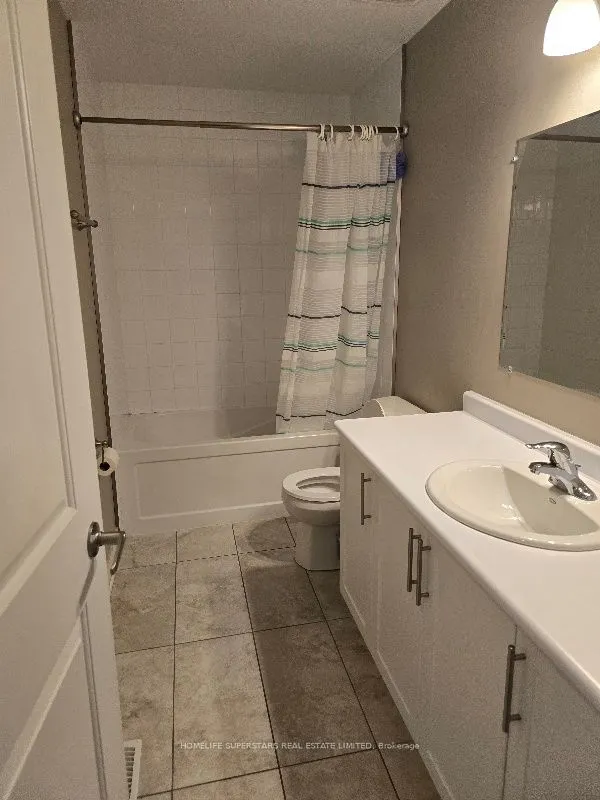 439 Athlone Avenue E, #A2