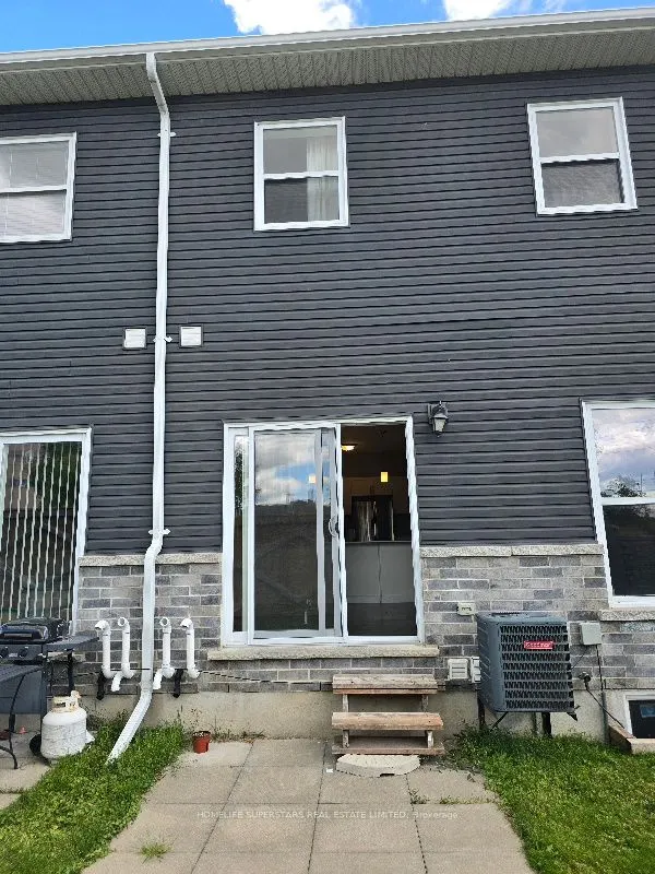 439 Athlone Avenue E, #A2