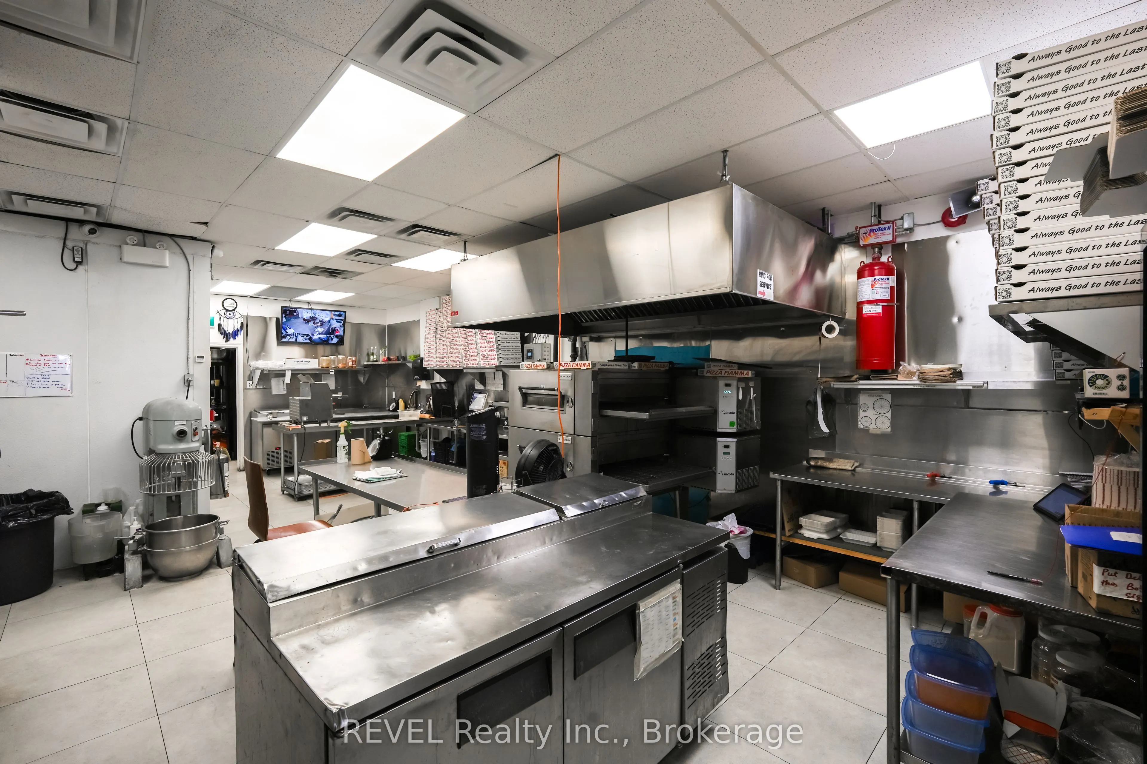 1001 LANGS Drive, #5