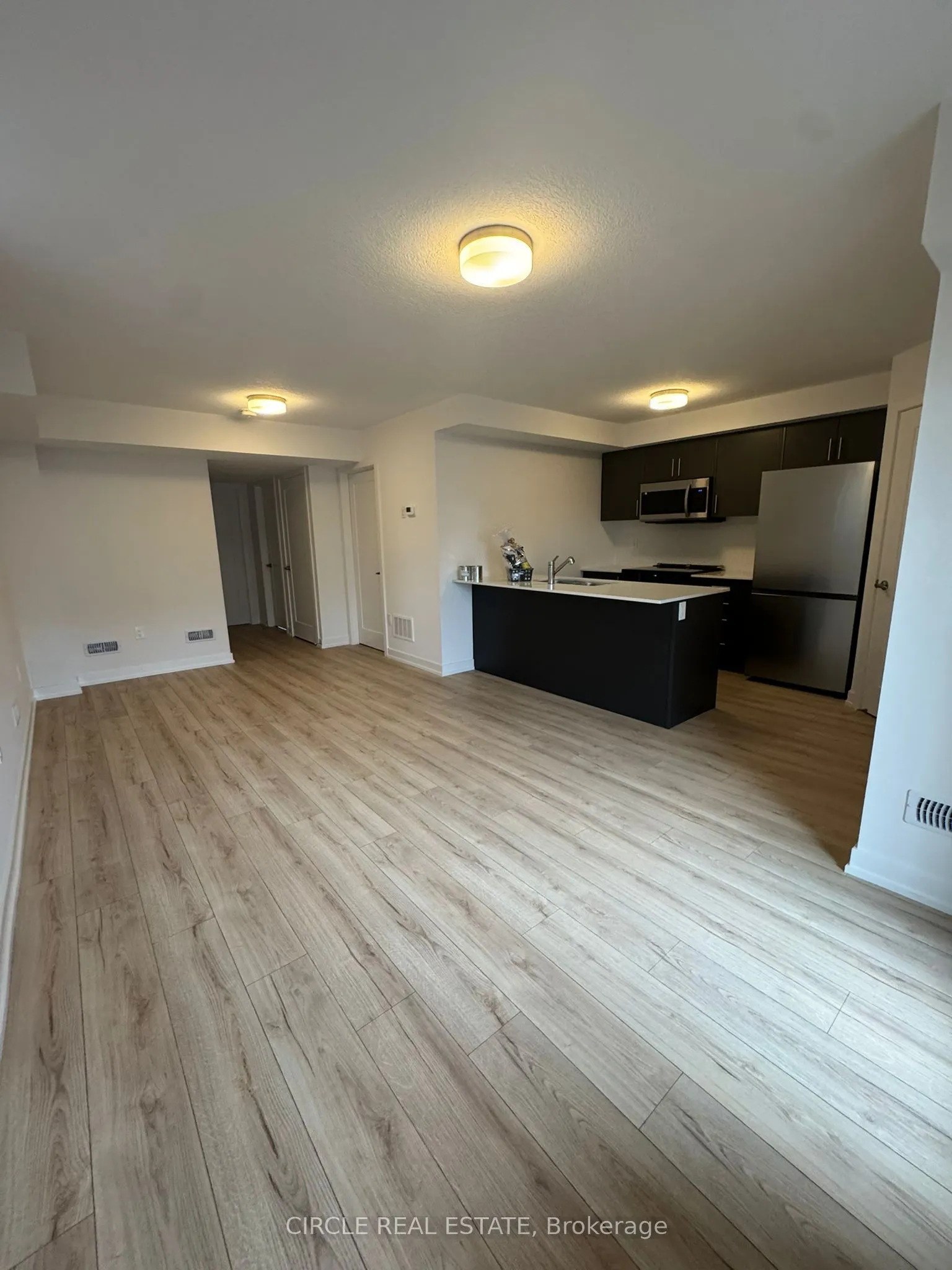 940 St David Street N, #69