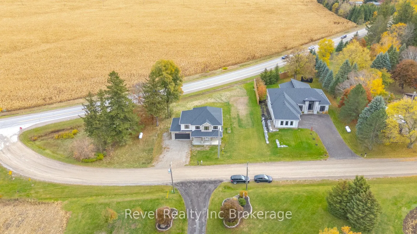 574252 Old School Line