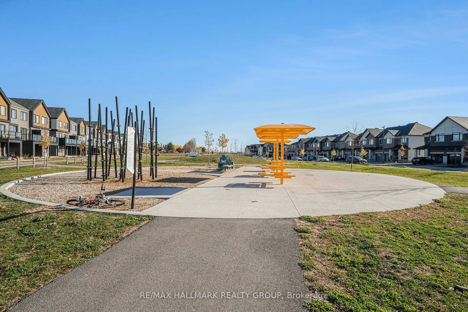 262 Darjeeling Avenue