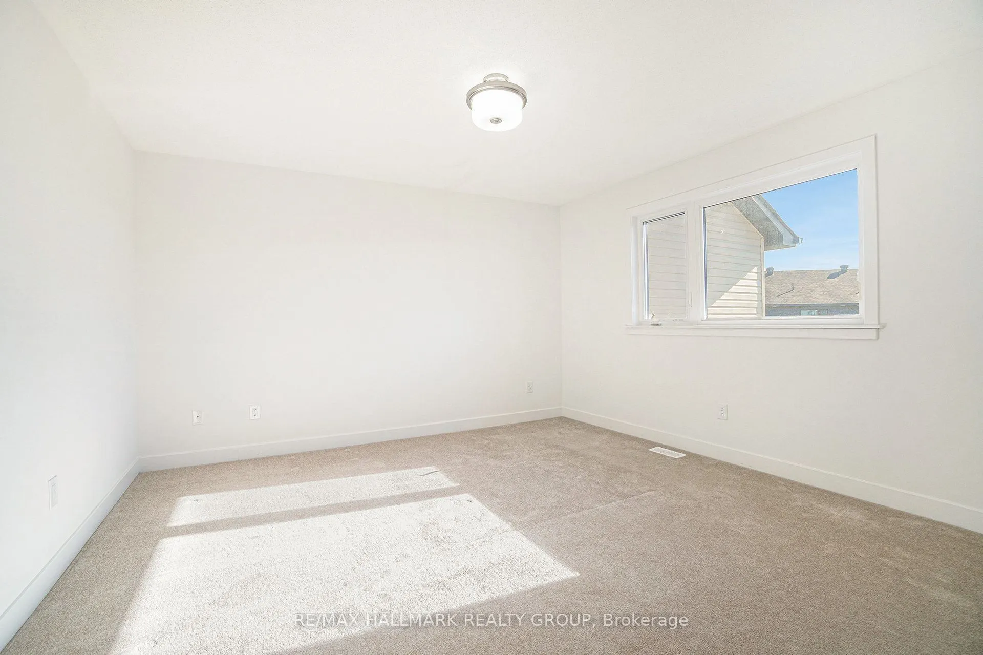 262 Darjeeling Avenue