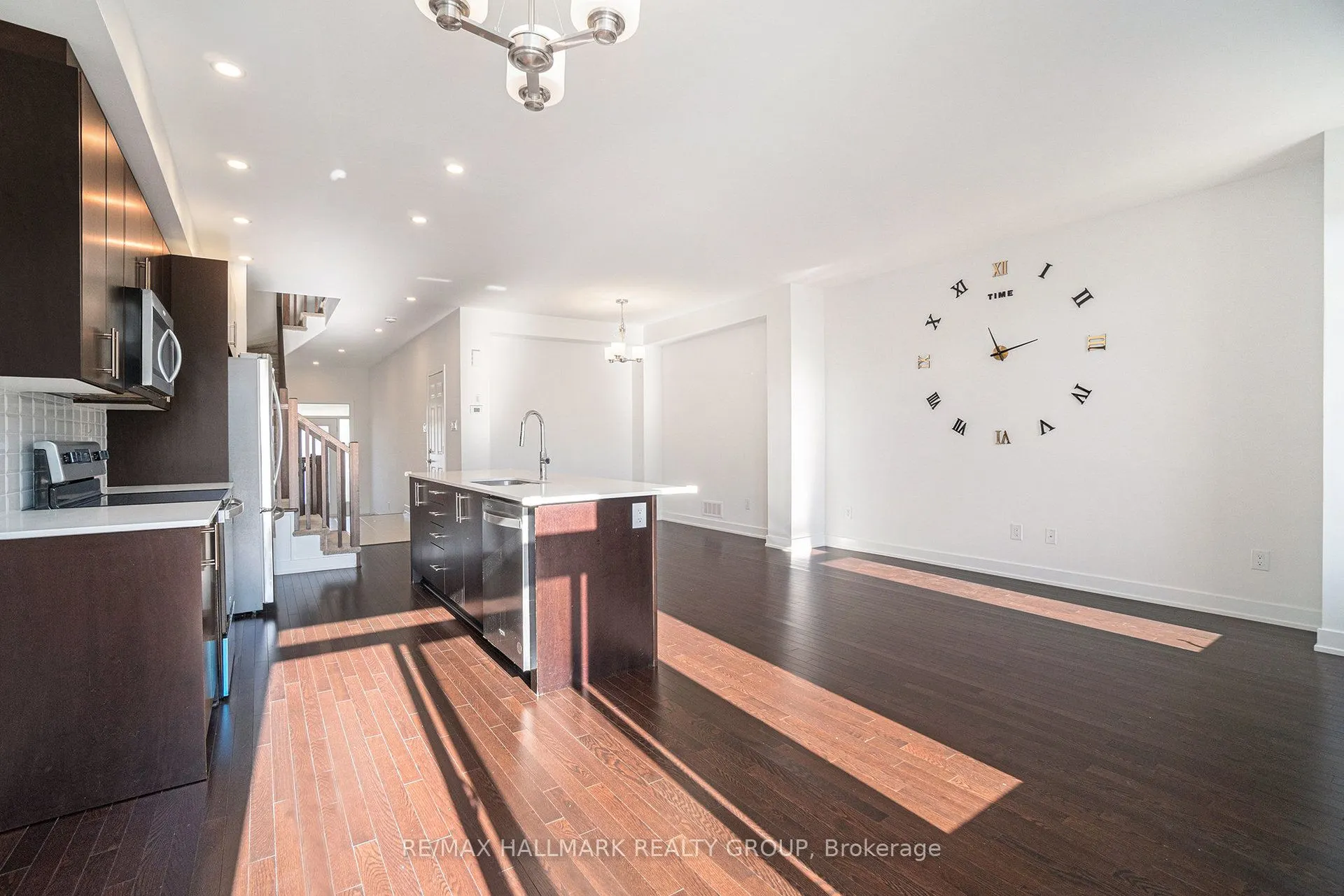 262 Darjeeling Avenue