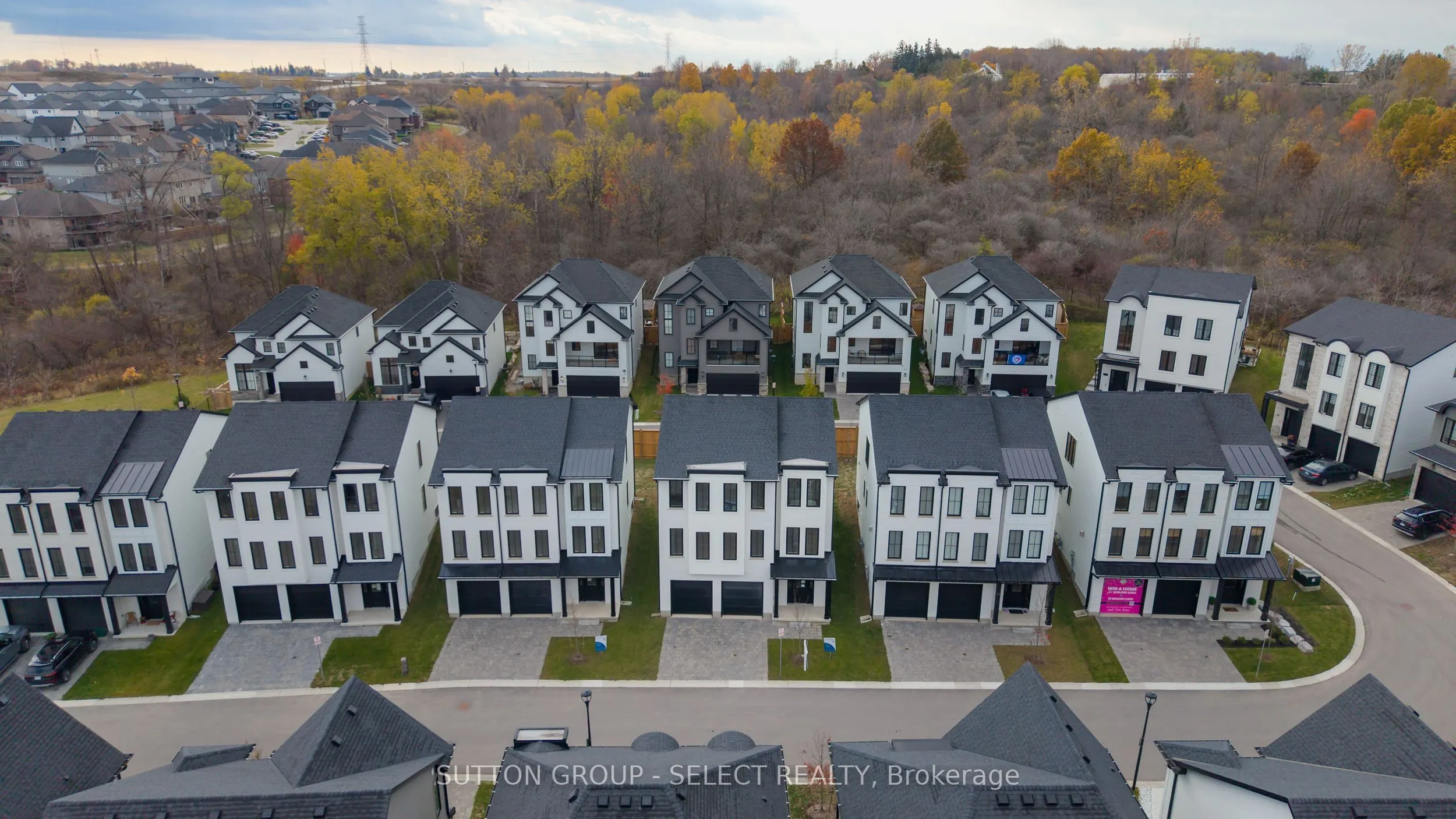 2835 Sheffield Place, #9