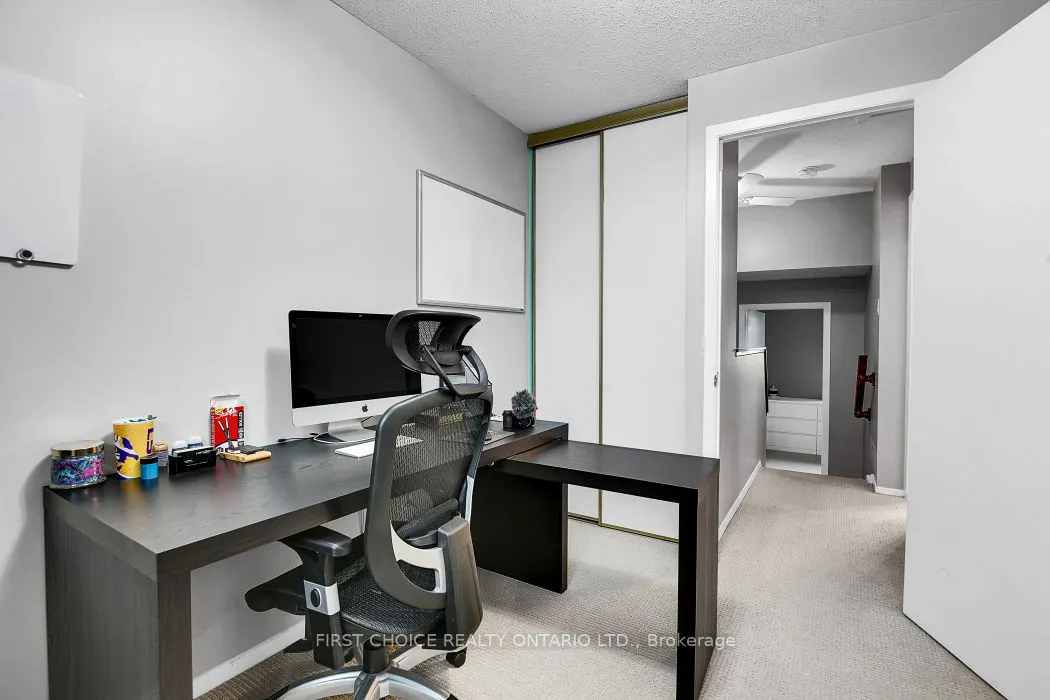 1771C LAMOUREUX Drive, #1771C