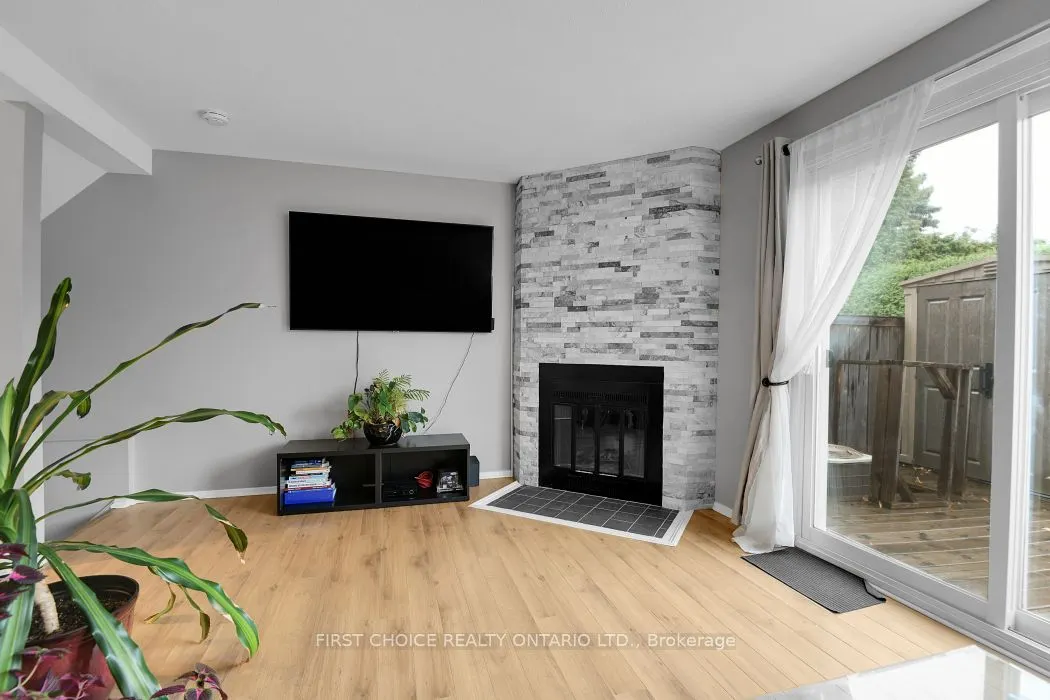 1771C LAMOUREUX Drive, #1771C