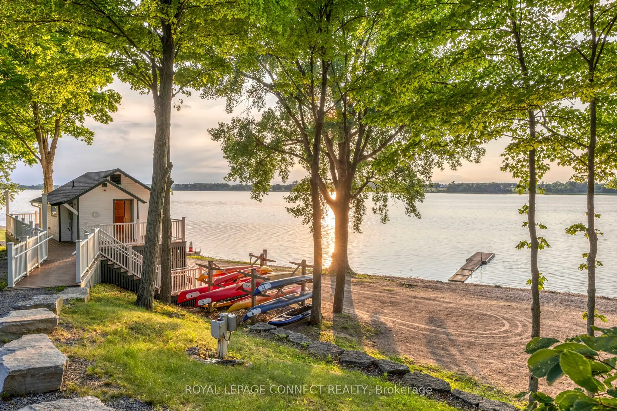 17 Hollow Lane, #222