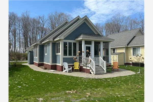 17 Hollow Lane, #222