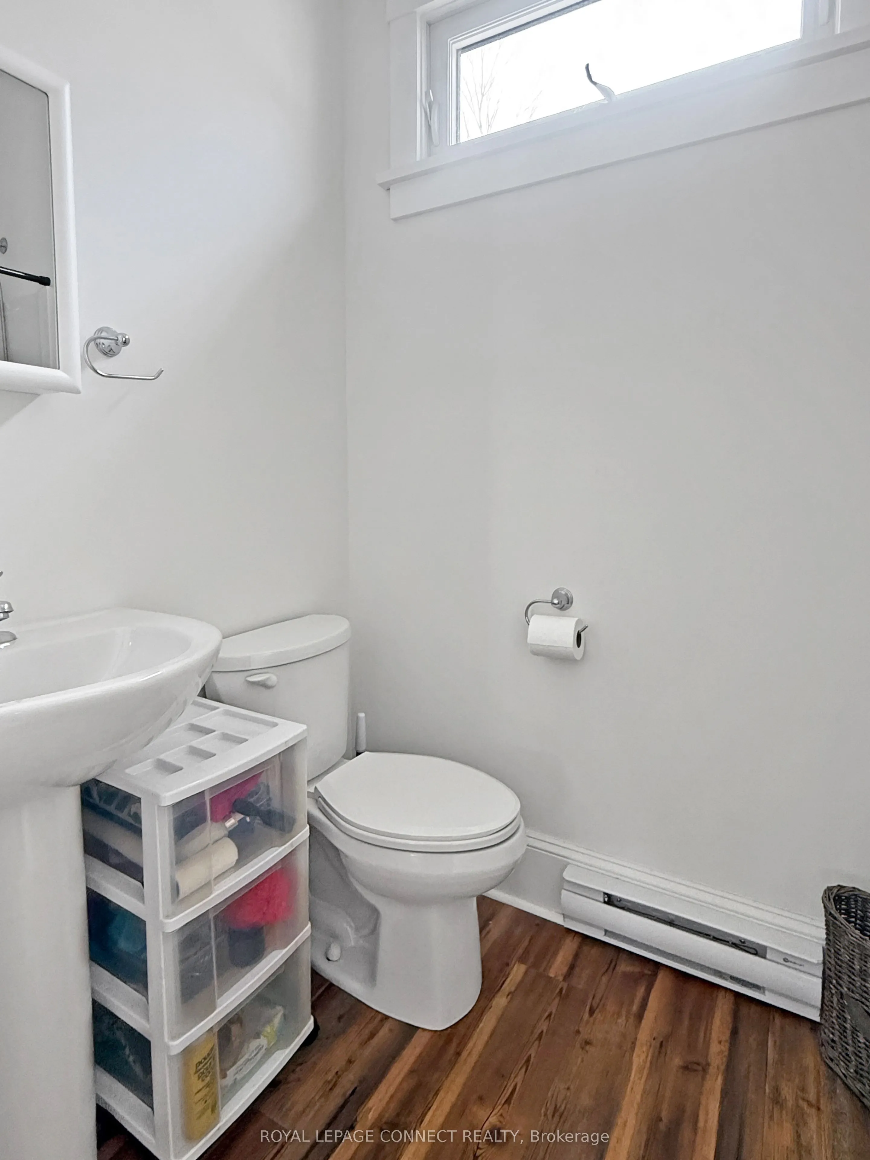 17 Hollow Lane, #222