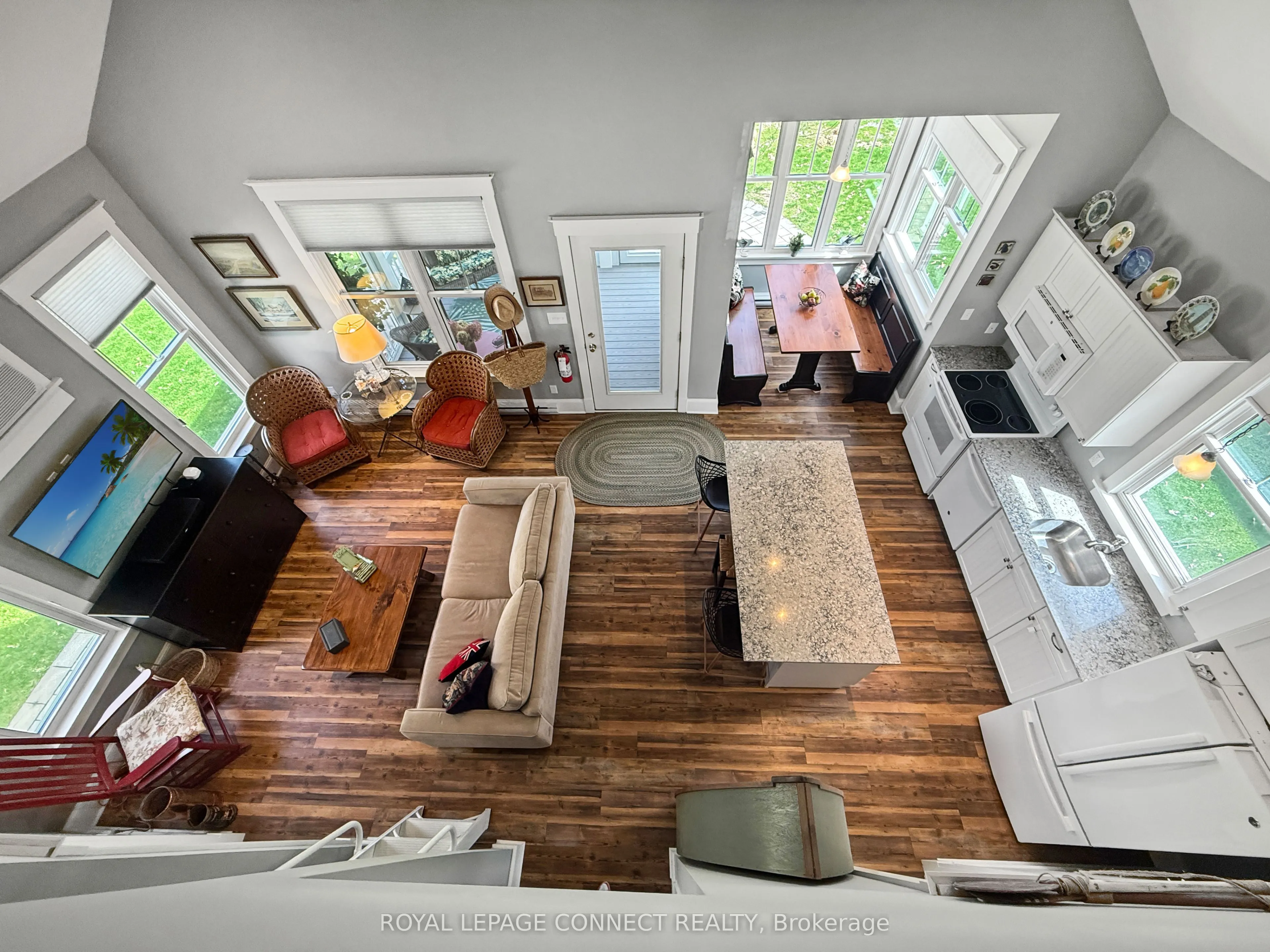 17 Hollow Lane, #222