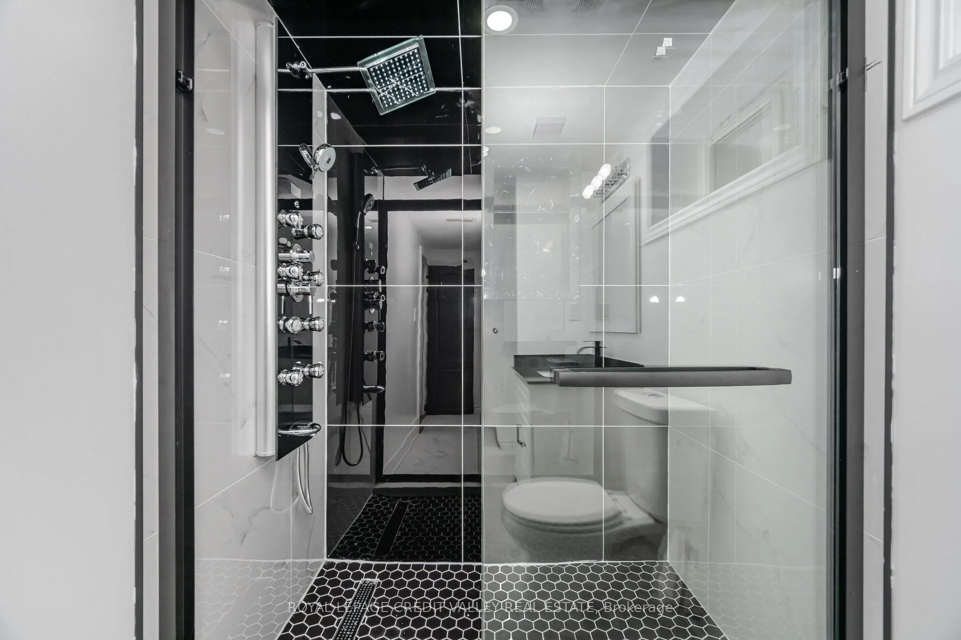 812 Tenth Avenue, #Bsmt