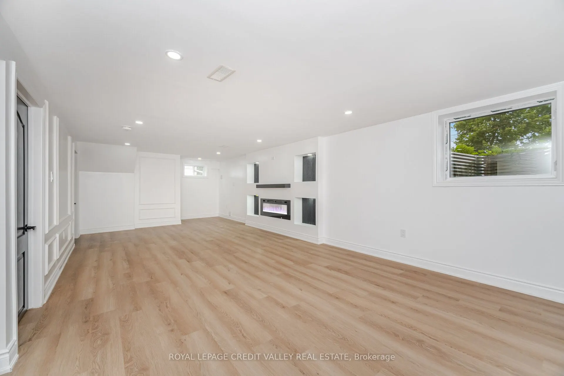 812 Tenth Avenue, #Bsmt