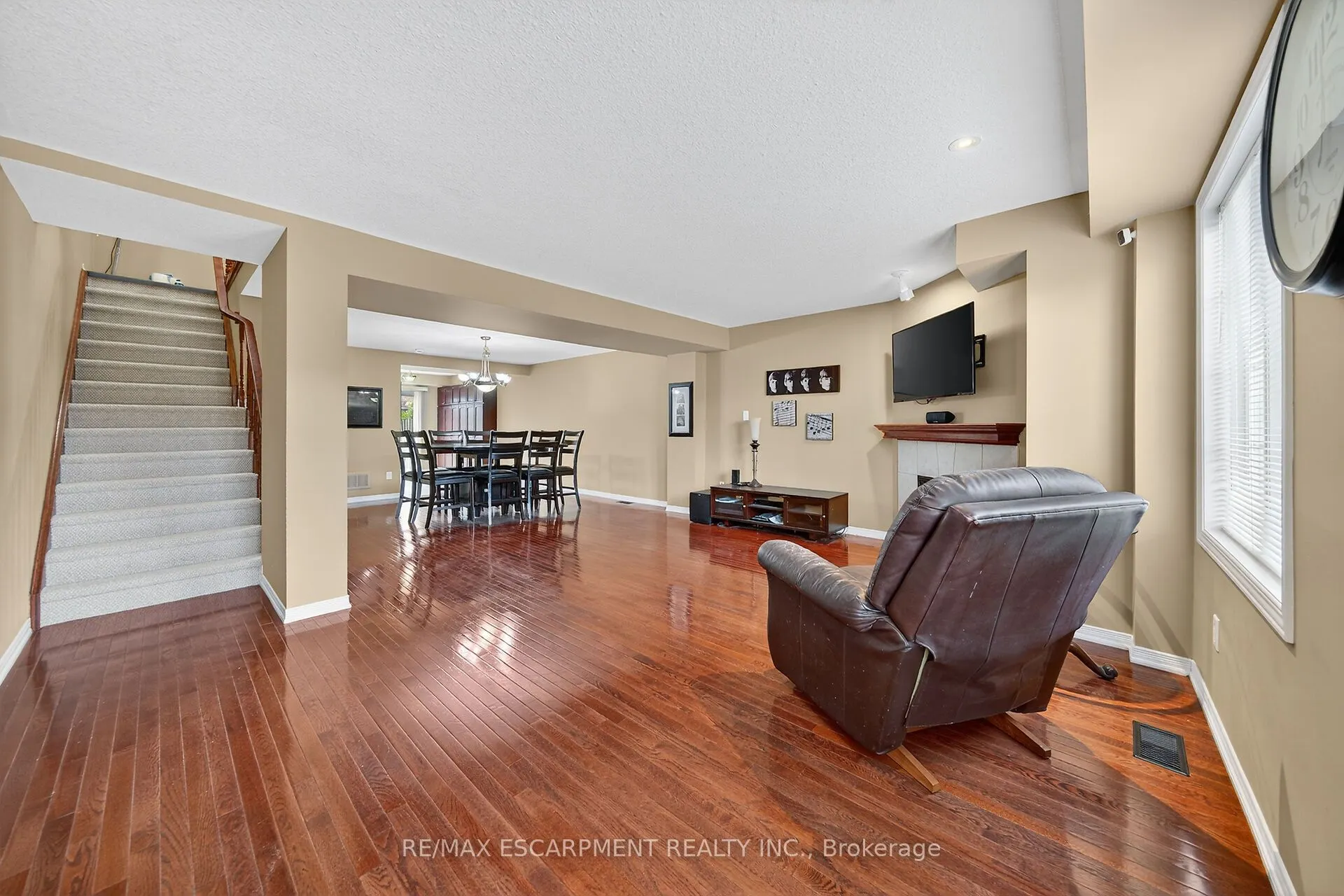 7 Southside Place, #23