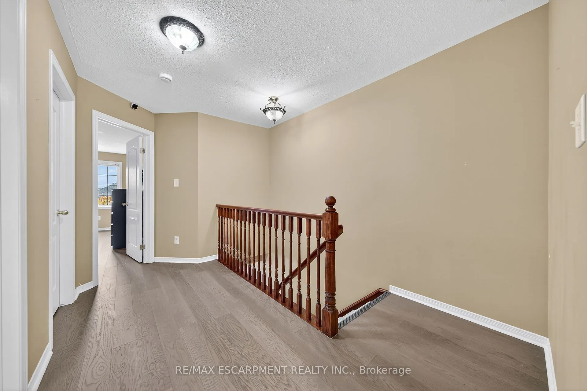 7 Southside Place, #23