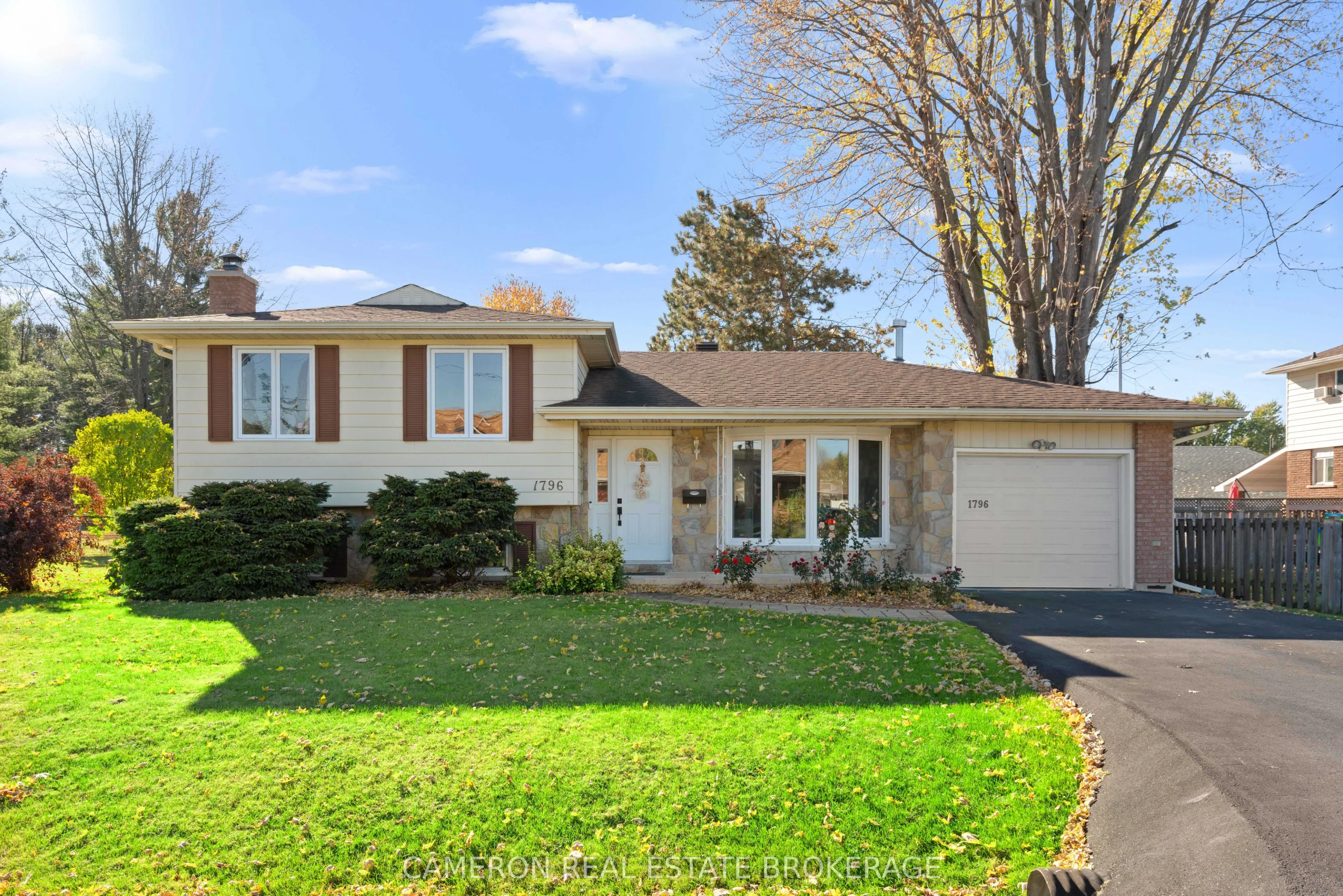 1796 Dewhurst Avenue