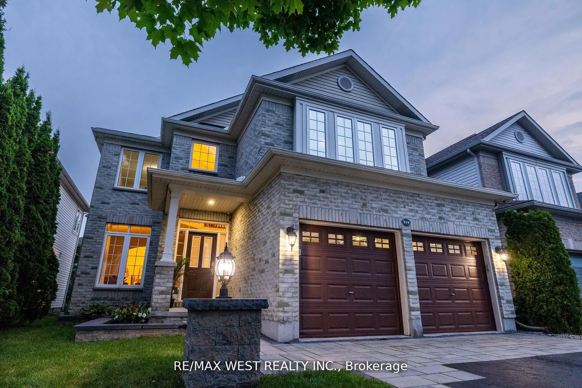 214 Castlegarth Crescent