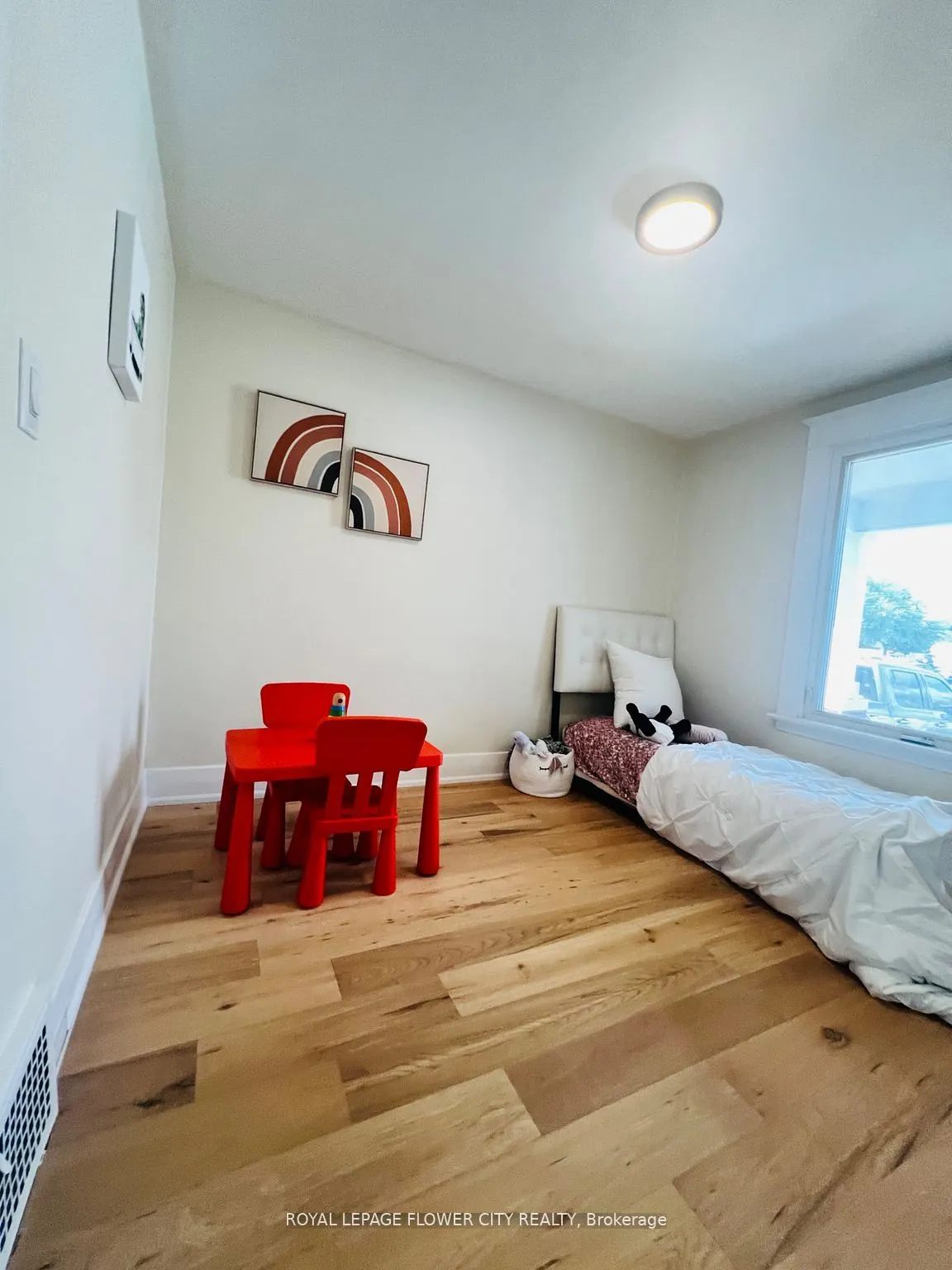 346 Wharncliffe Road S