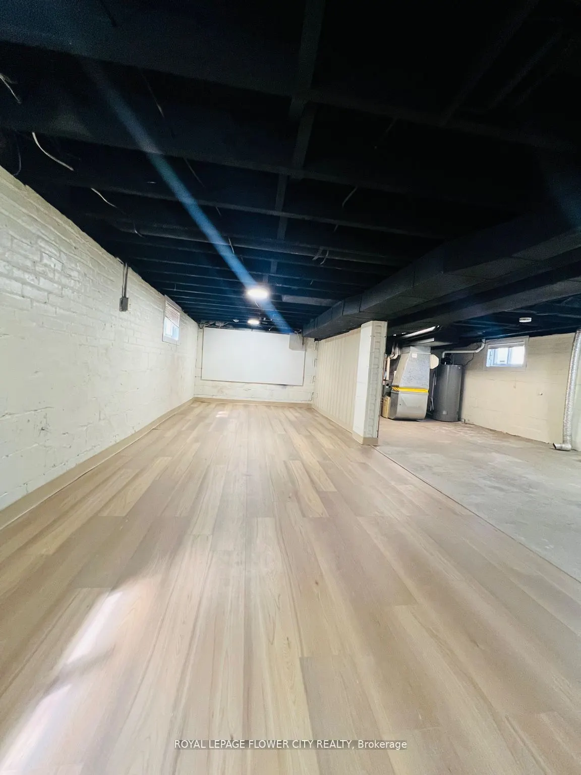 346 Wharncliffe Road S