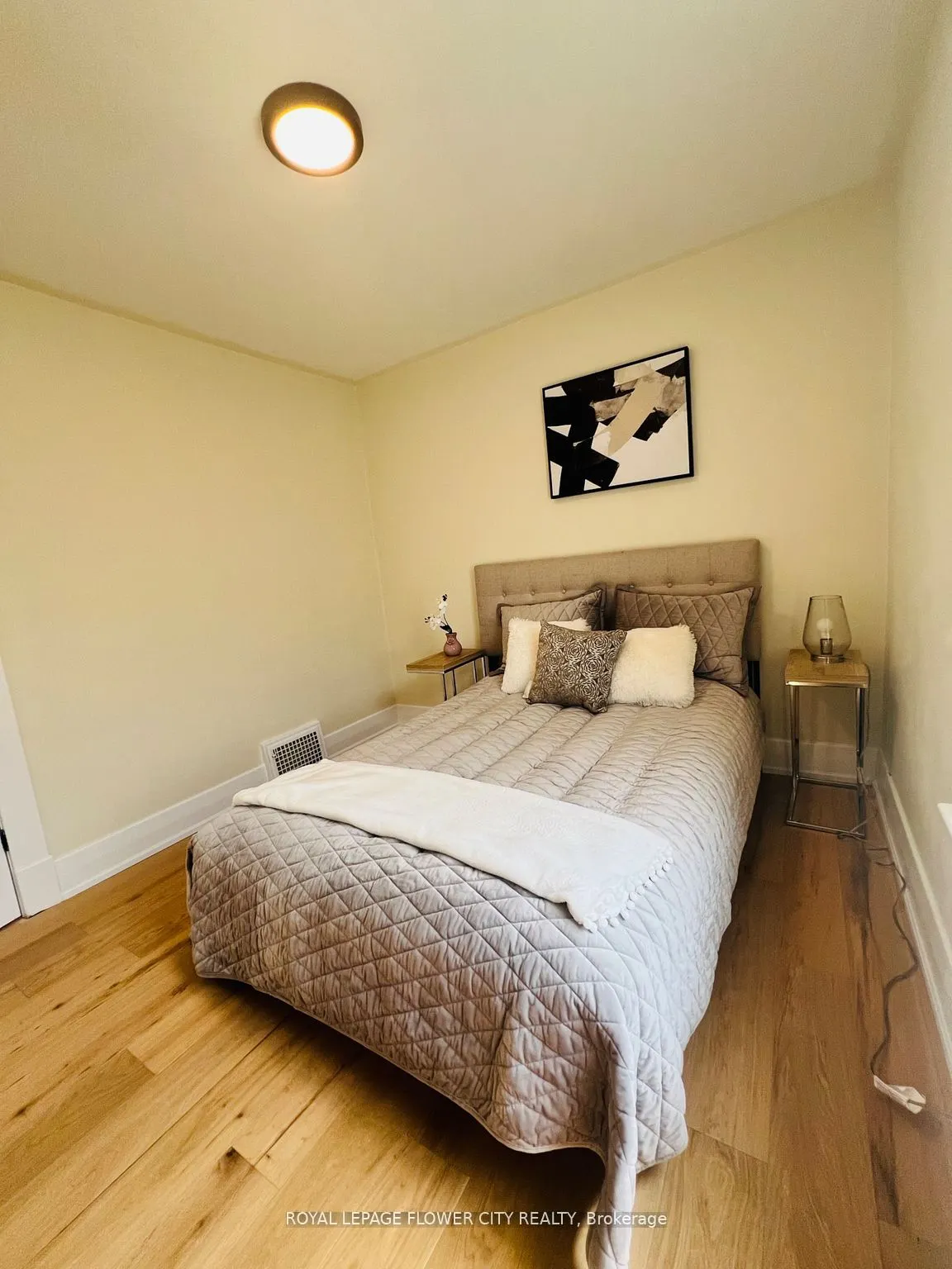 346 Wharncliffe Road S