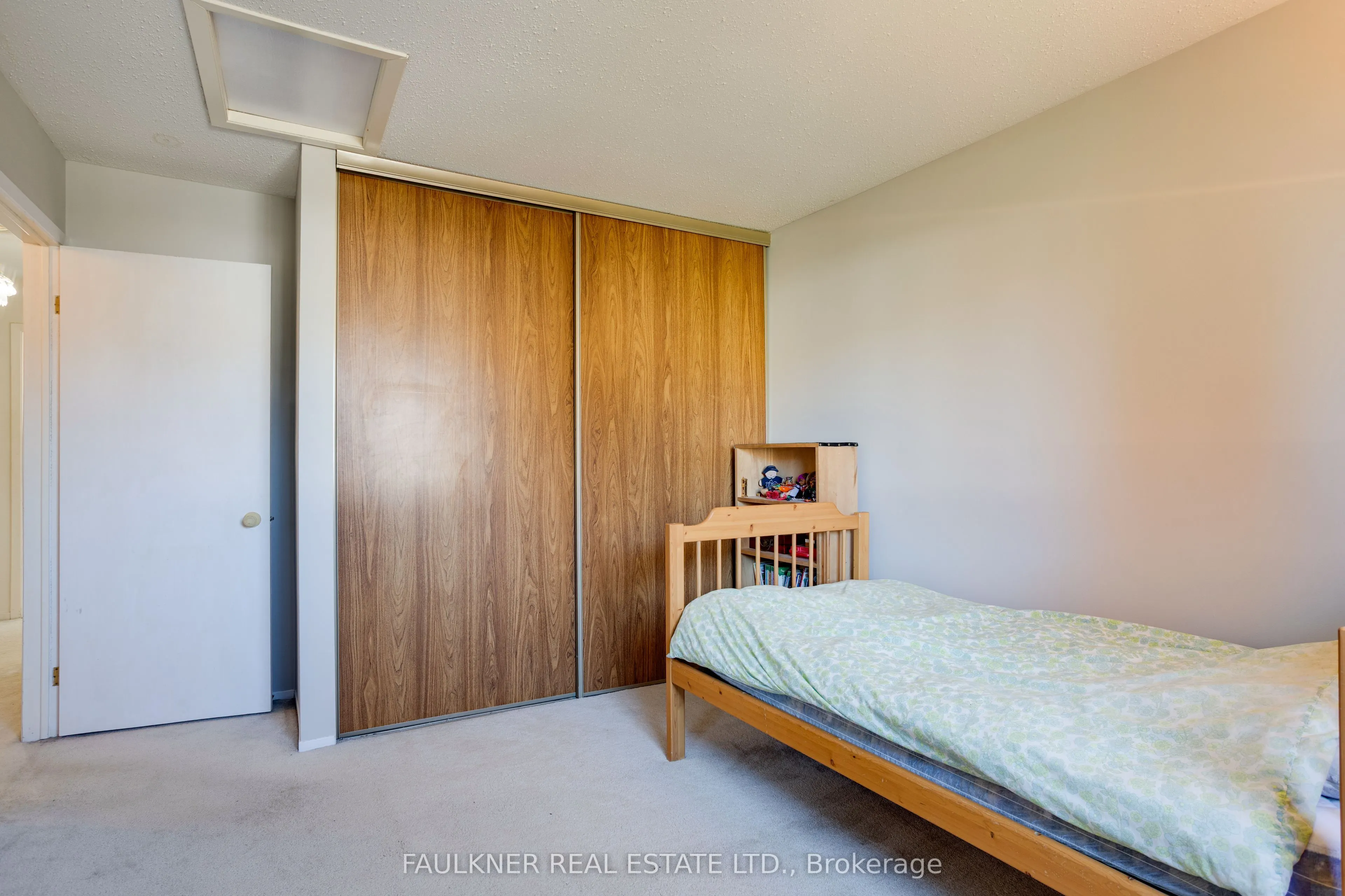 1807 Brousseau Crescent