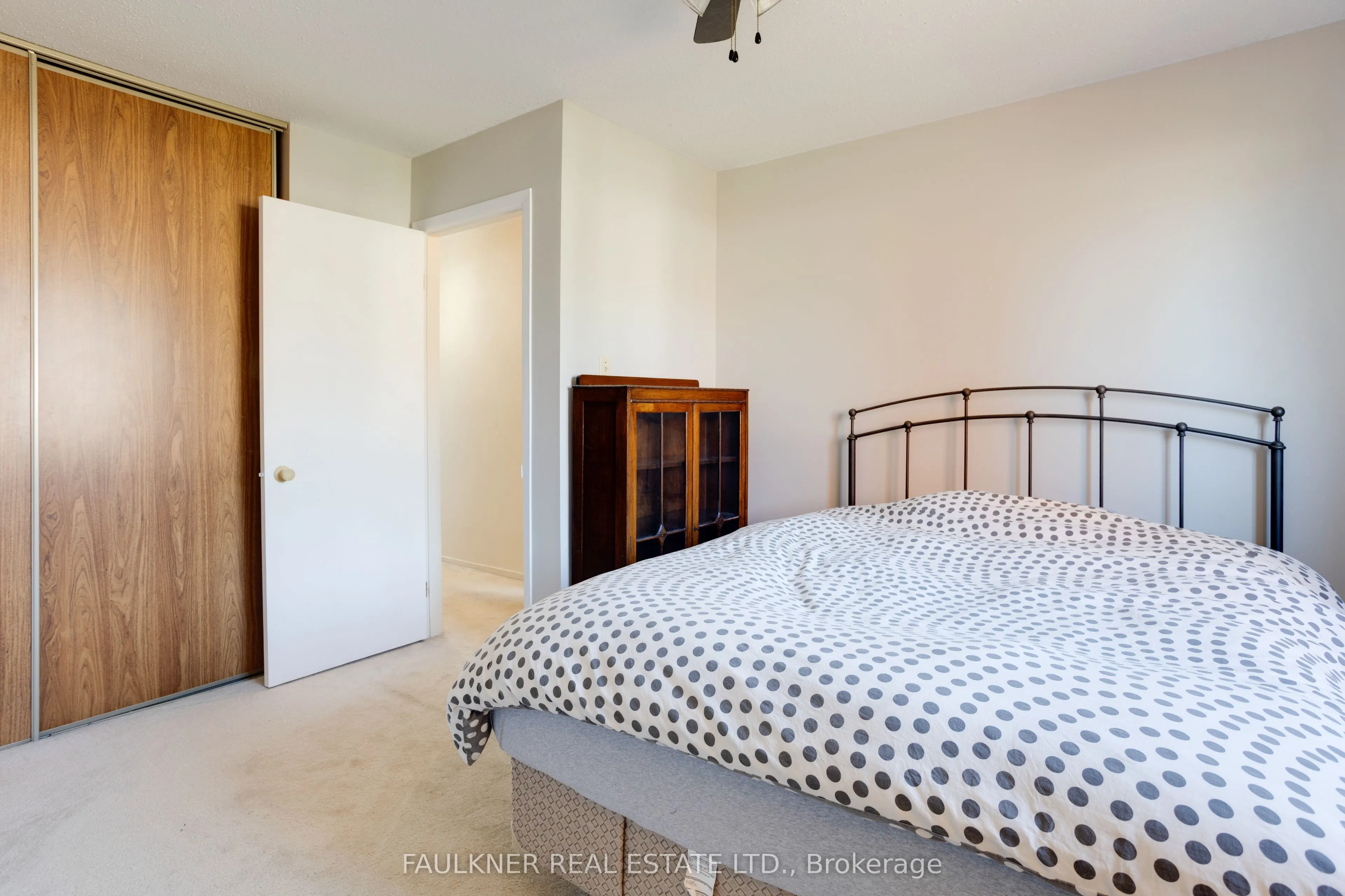 1807 Brousseau Crescent