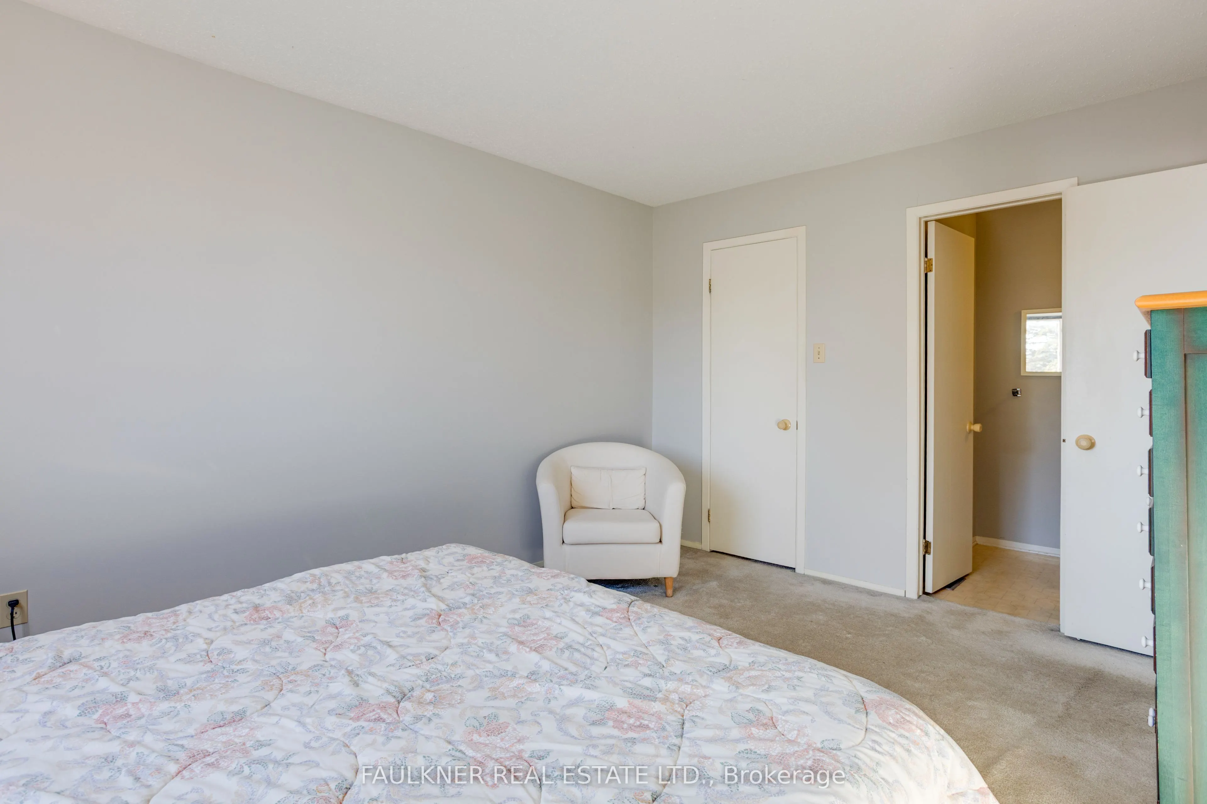 1807 Brousseau Crescent