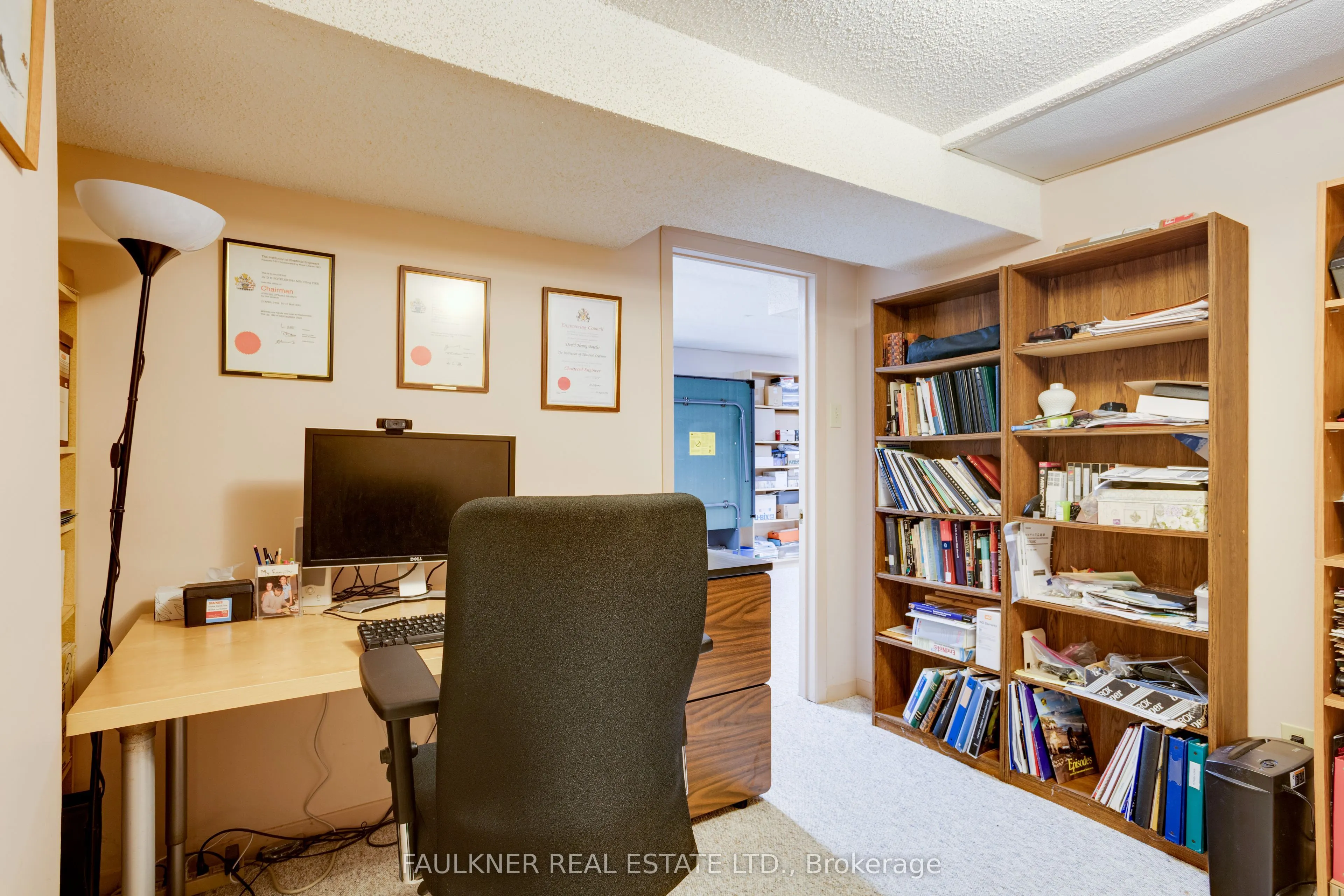 1807 Brousseau Crescent