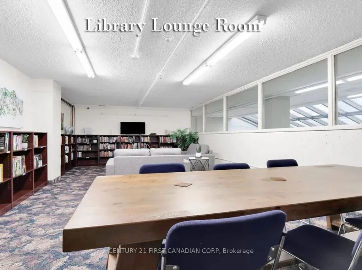 389 Dundas Street S, #2405