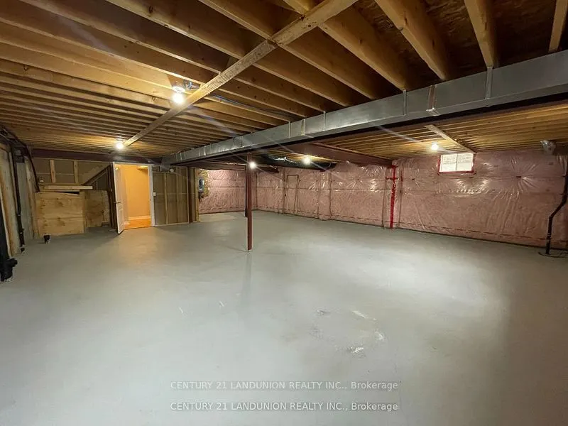 516 Baldwin Crescent