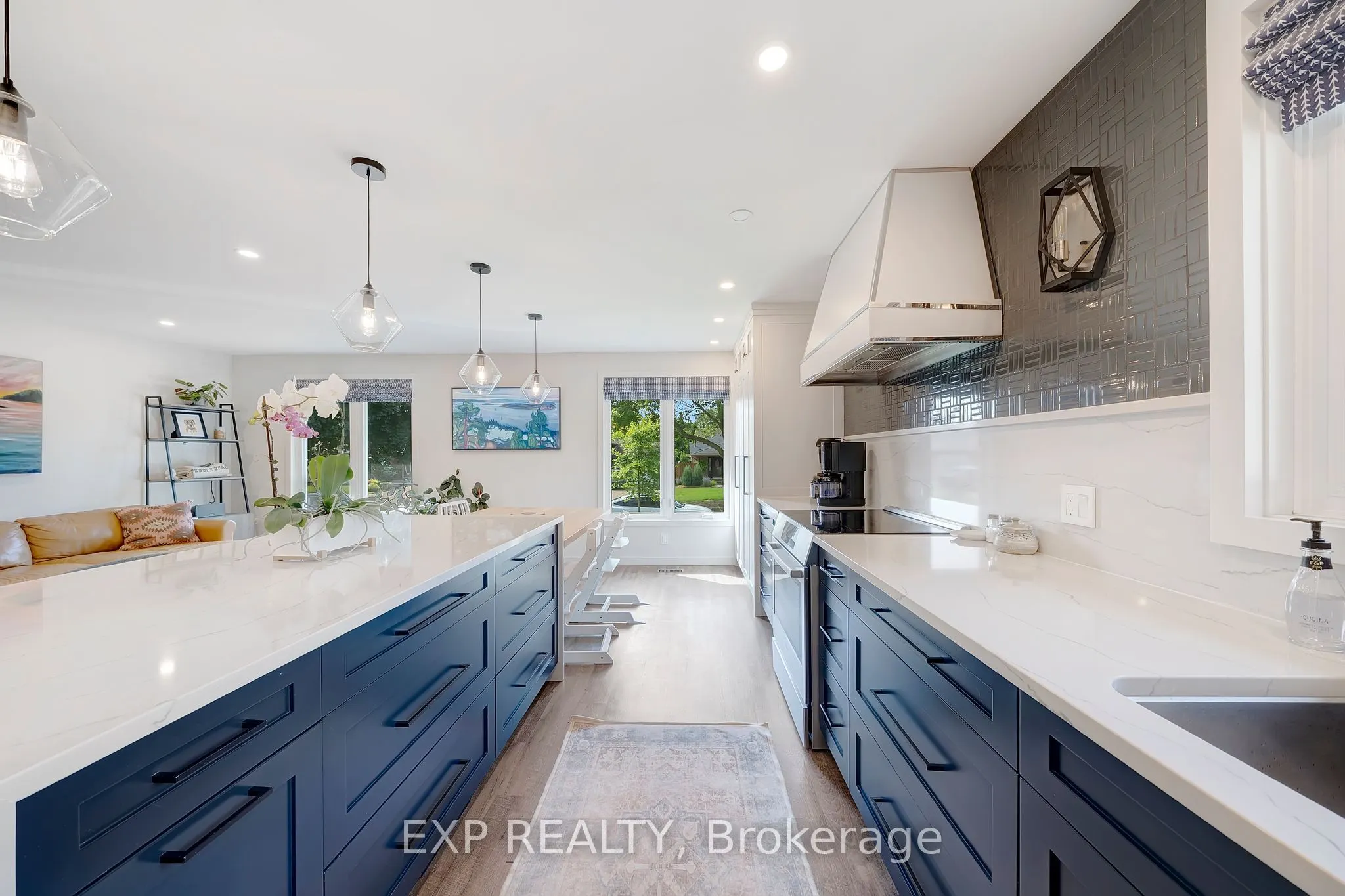 44 Royal Orchard Crescent