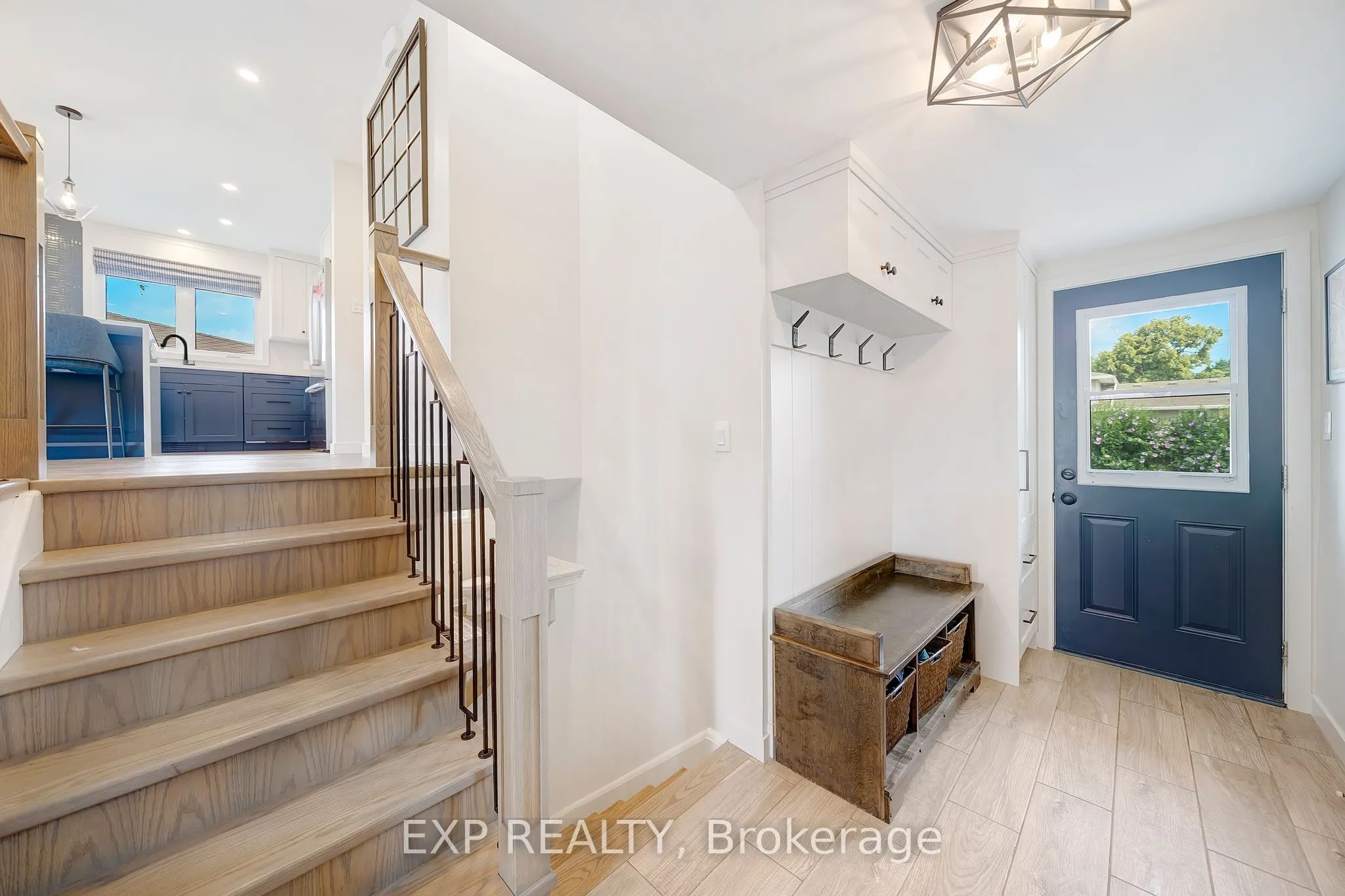 44 Royal Orchard Crescent