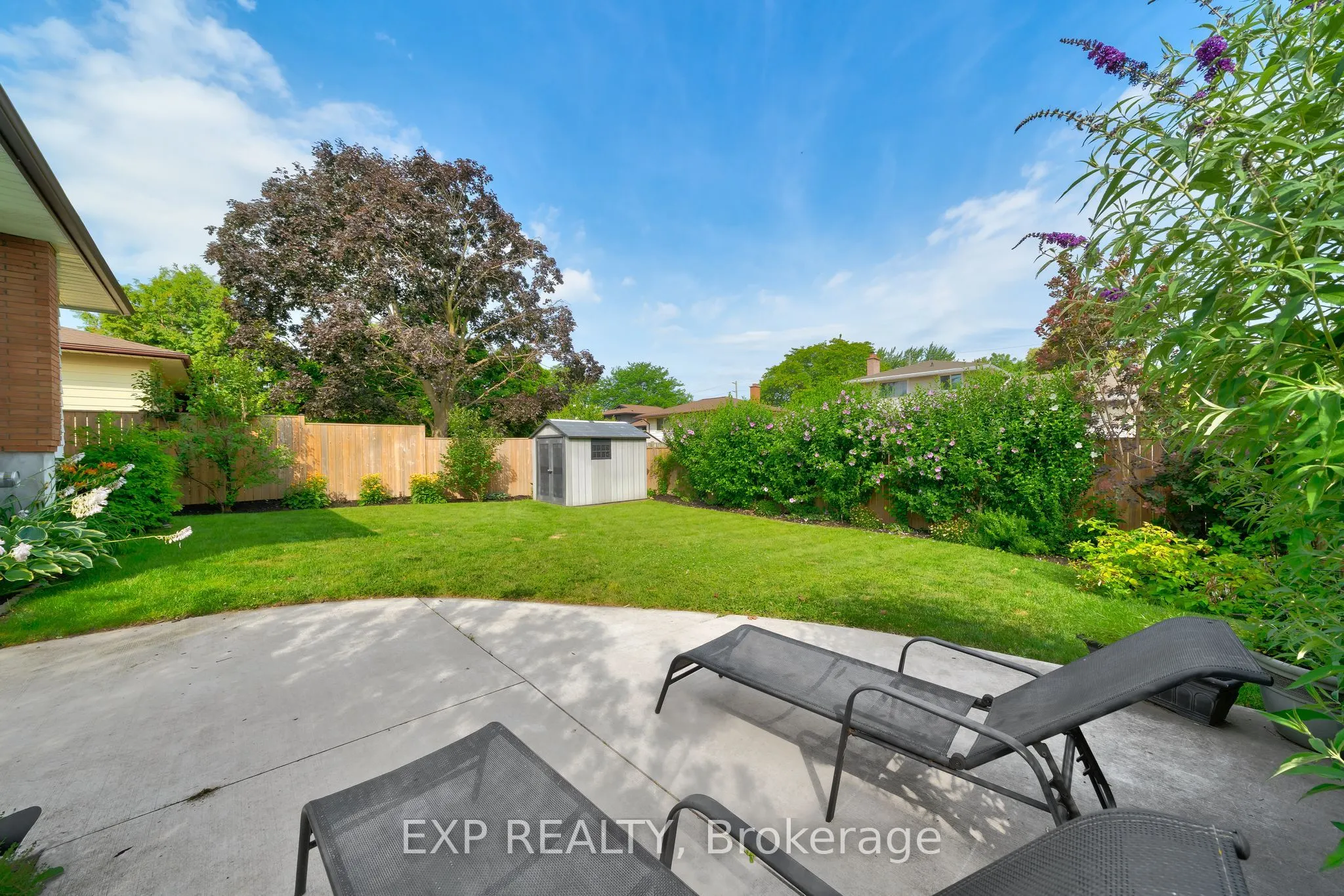 44 Royal Orchard Crescent