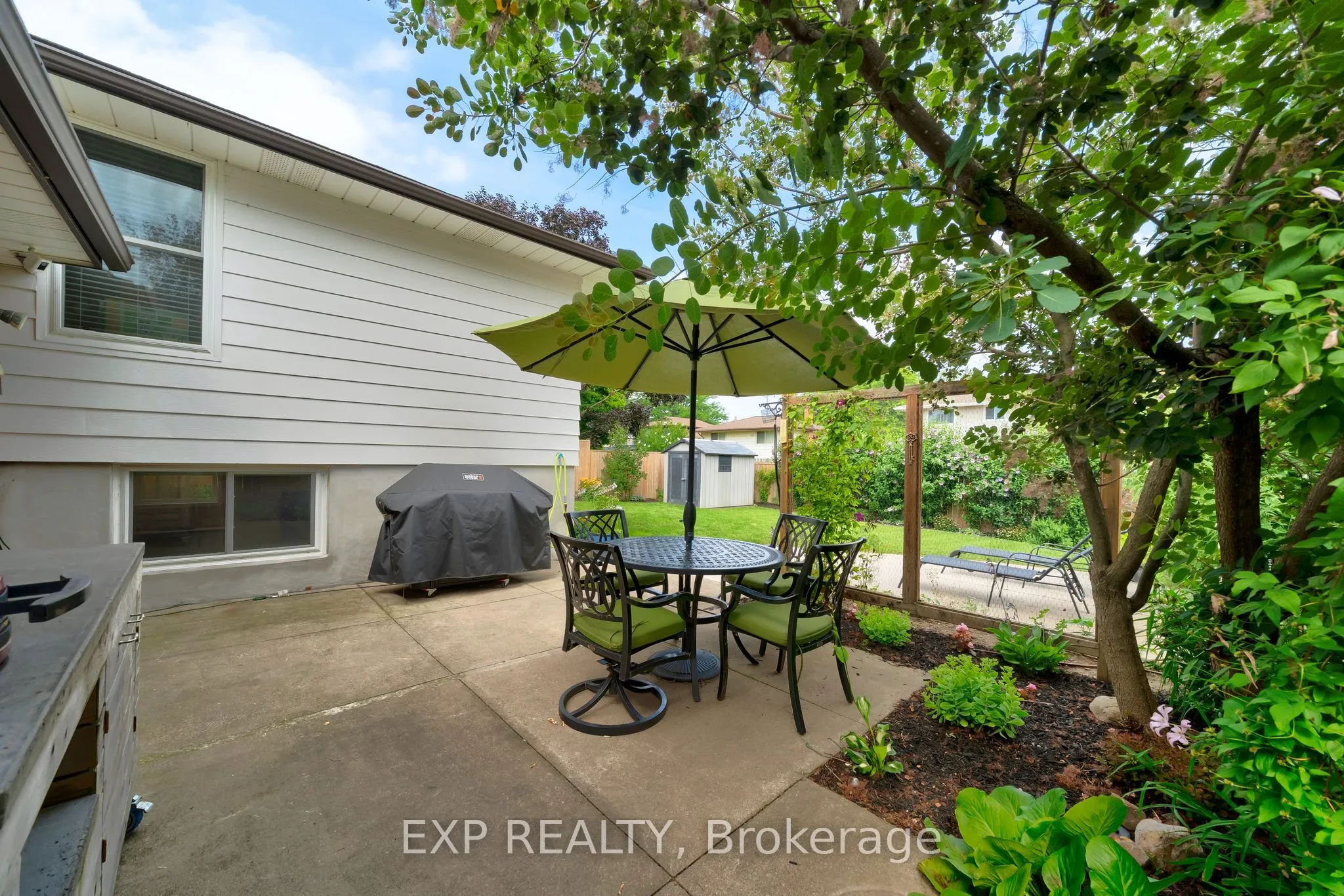 44 Royal Orchard Crescent