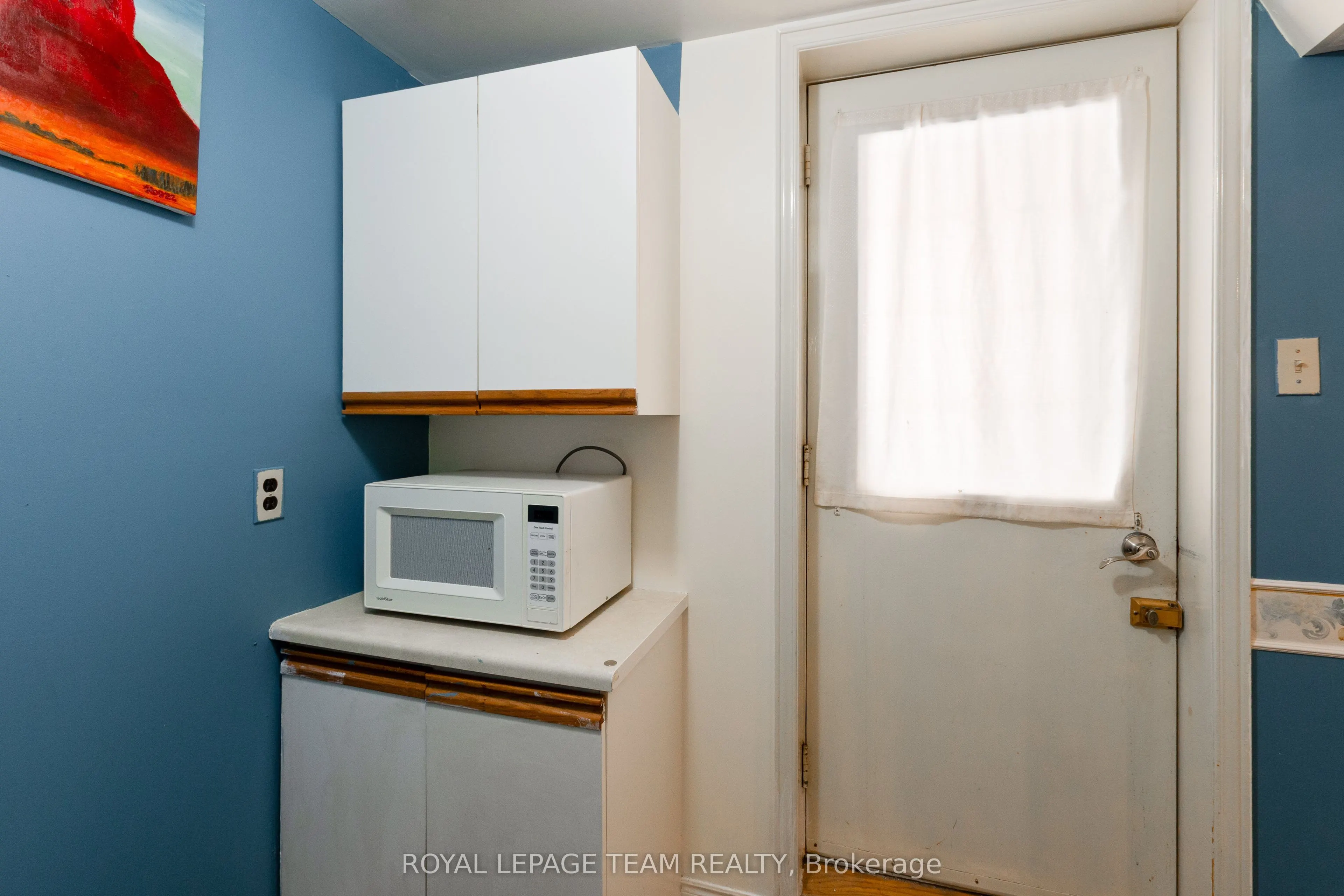 77 Bonaventure Drive