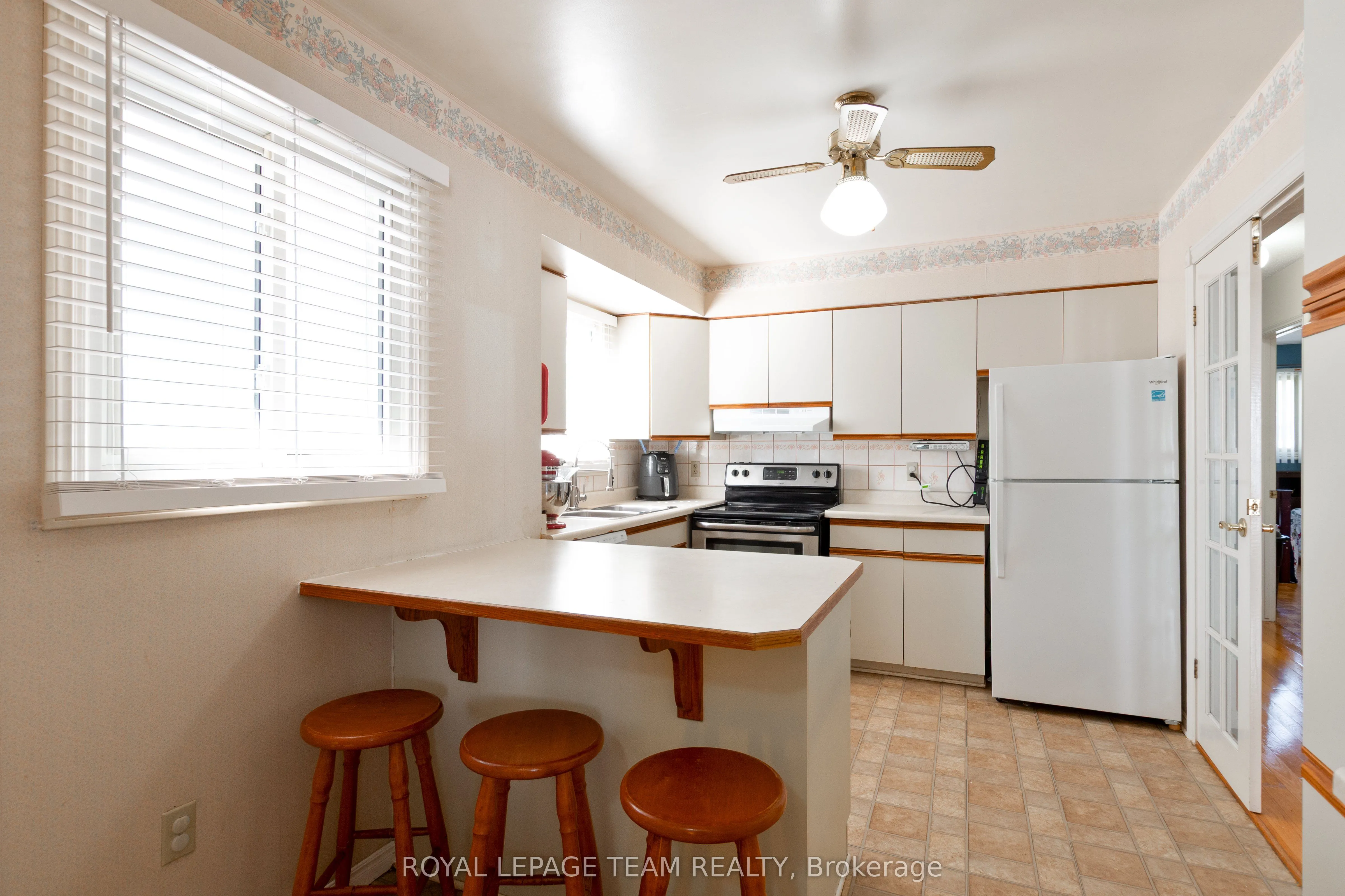 77 Bonaventure Drive