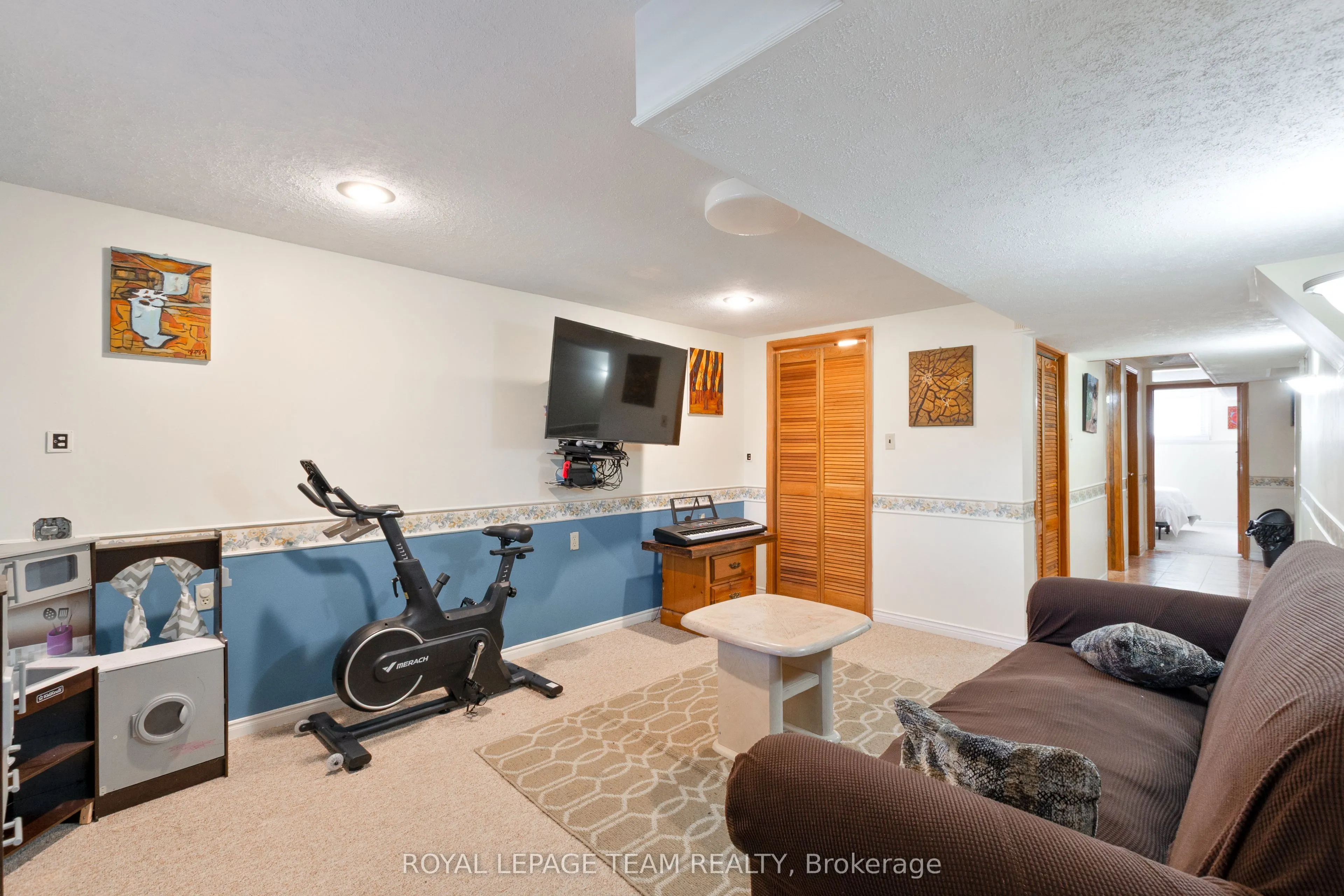 77 Bonaventure Drive