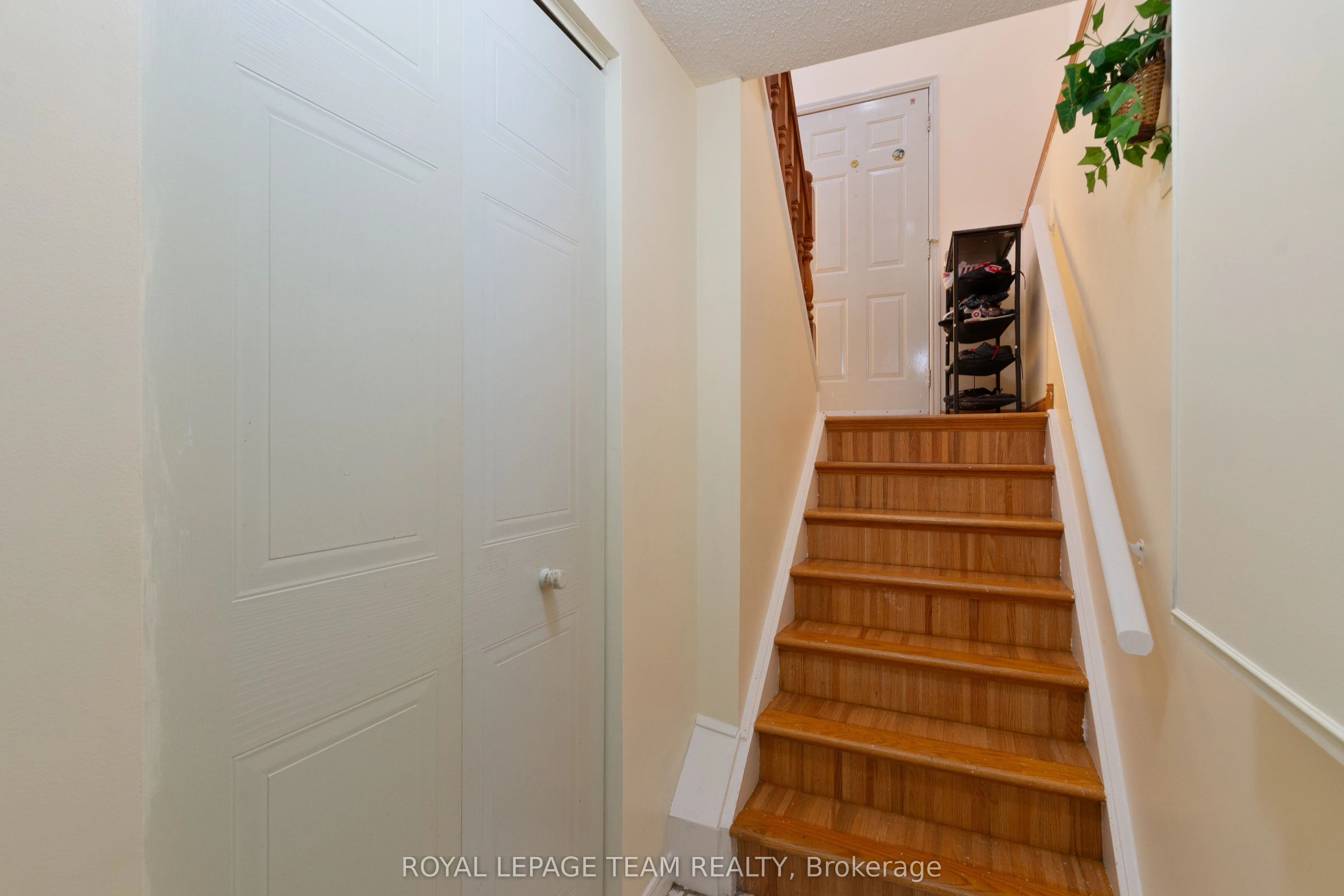 77 Bonaventure Drive