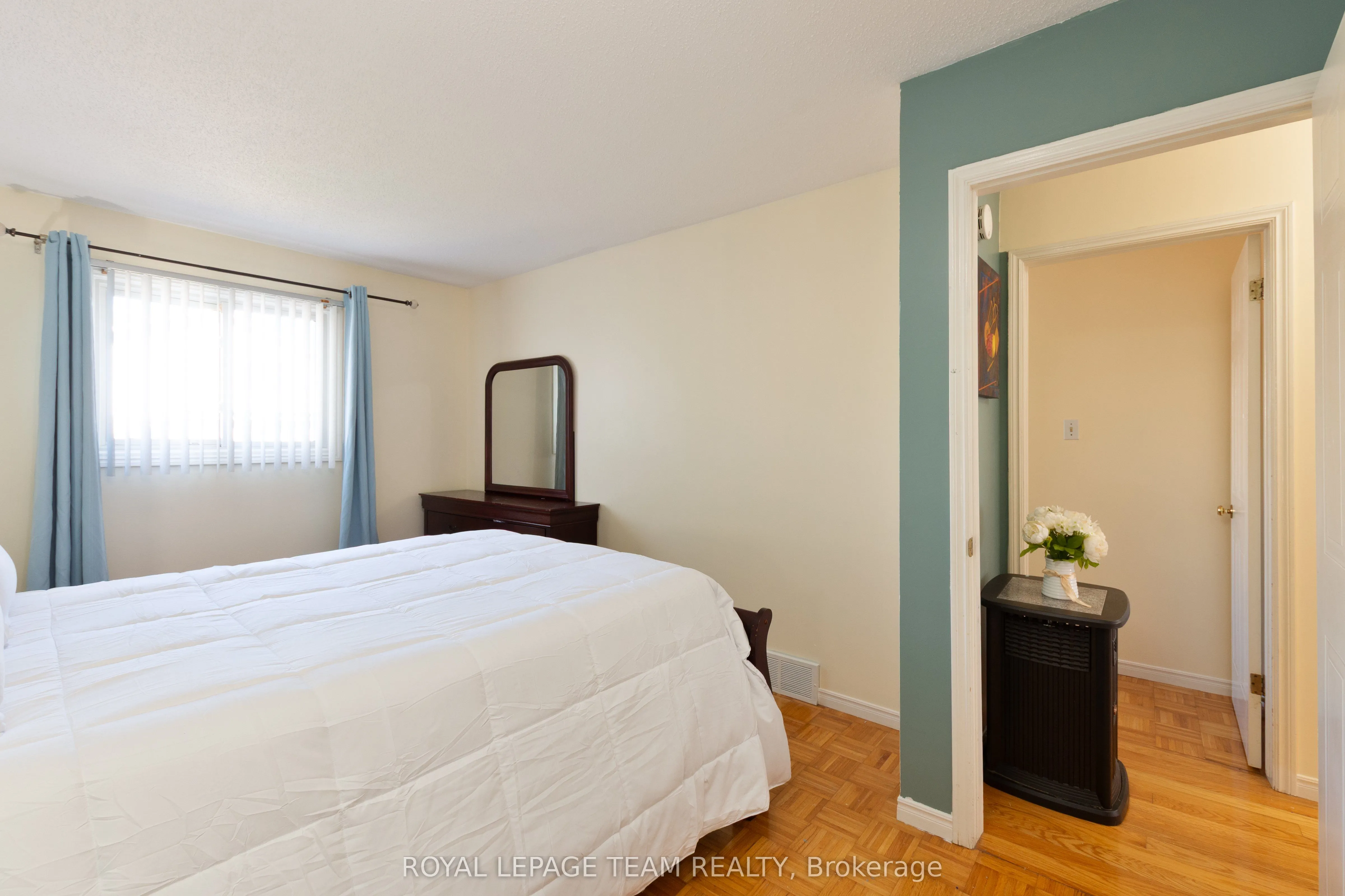 77 Bonaventure Drive